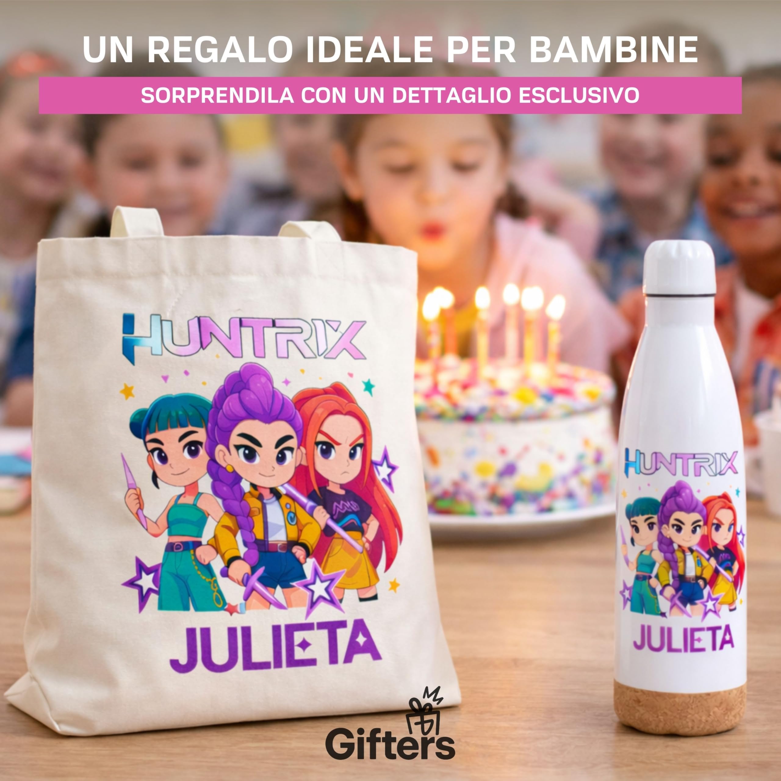 Gifters| Borsa Personalizzata con Nome e Bottiglia in Acciaio Inox 750ml| Design Personaggi Stile Kpop| Tote Bag Cerniera| Confezione Regalo Originale per Ragazza, Compleanno, Natale, Prima Comunione