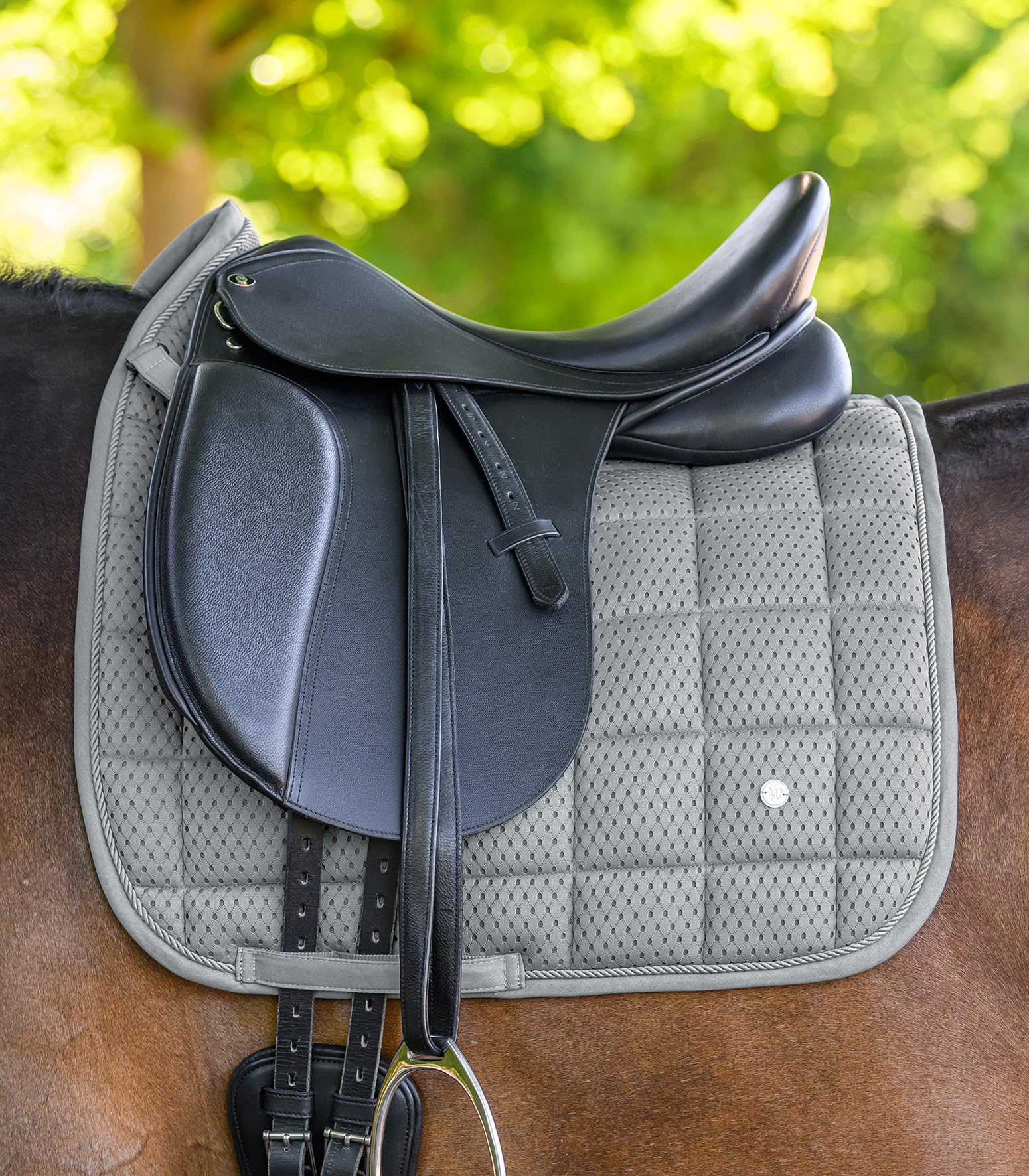 WALDHAUSEN Schabracke Breath Performance chromgrau