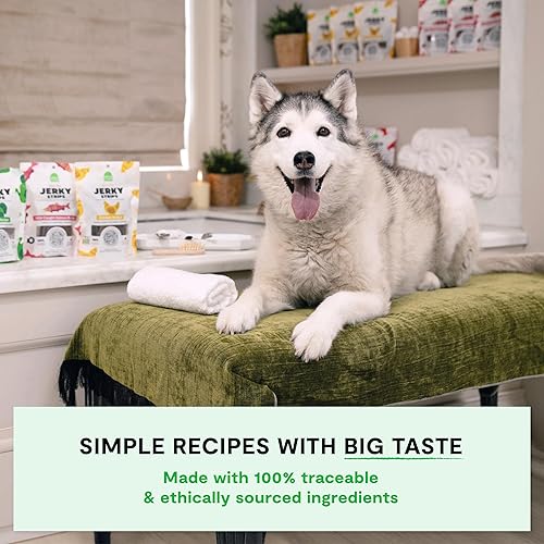 Miniatura 4 de Open Farm, Golosinas para perros, tiras de cecina horneadas al horno suaves y masticables hechas con ingredientes de origen ético y sostenible,