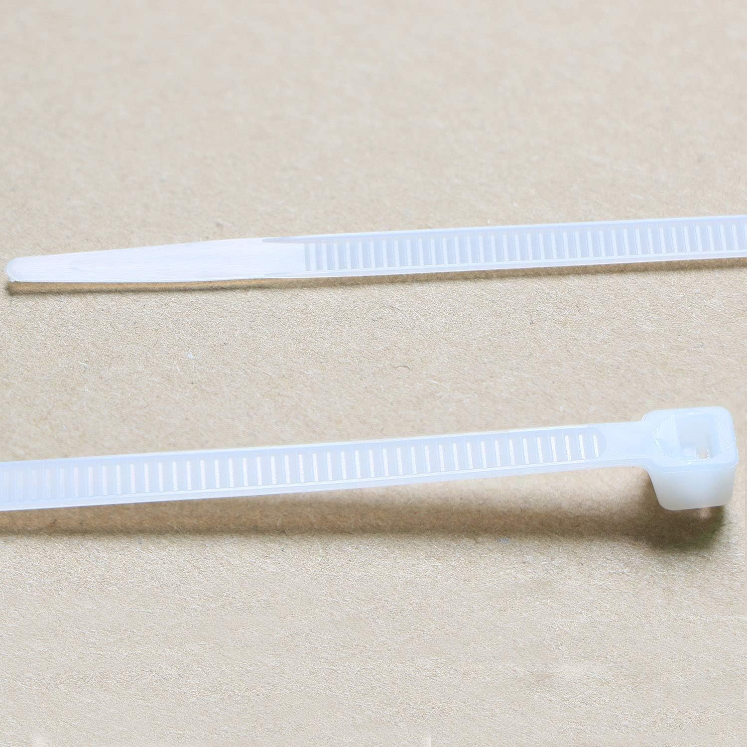Pasow 25pcs Nylon Zip Ties Plastic Cable Ties Self-Locking Heavy Duty wrap ties Durable Strong Cable Ties (18 Inch, White)