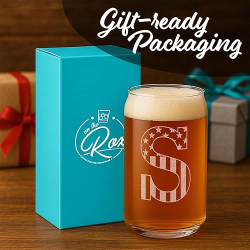 Miniatura 77 de Vaso en forma de lata de cerveza con monograma grabado - bandera de EE.UU.