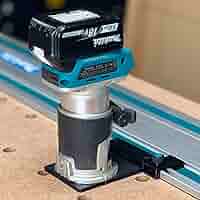 RT-119272 専用 Milwaukee Plunge Router Adapter for Festool Track Saw Guide