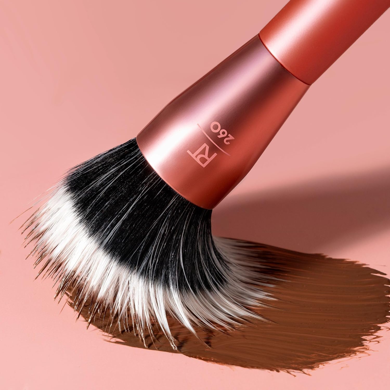 Real Techniques Extra Big Stippling Brush, Large Makeup Brush for Liquid & Cream Foundation, BB/CC Cream, Skin Tints, XL Oversized Brush, Cruelty-Free, Synthetic Bristles, 1 Count