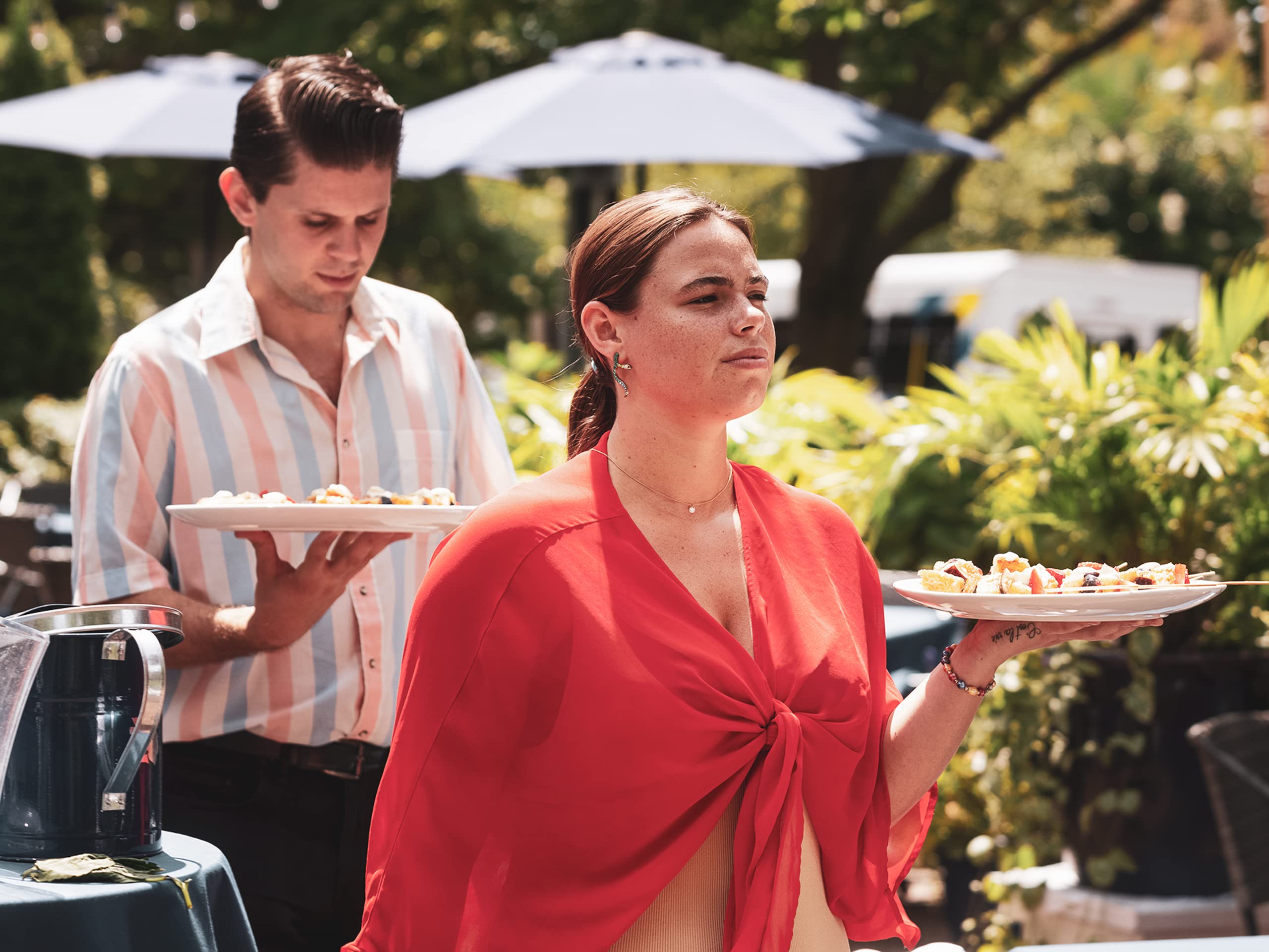 Amazon.de Serving the Hamptons Season 1 ansehen Prime Video(04)