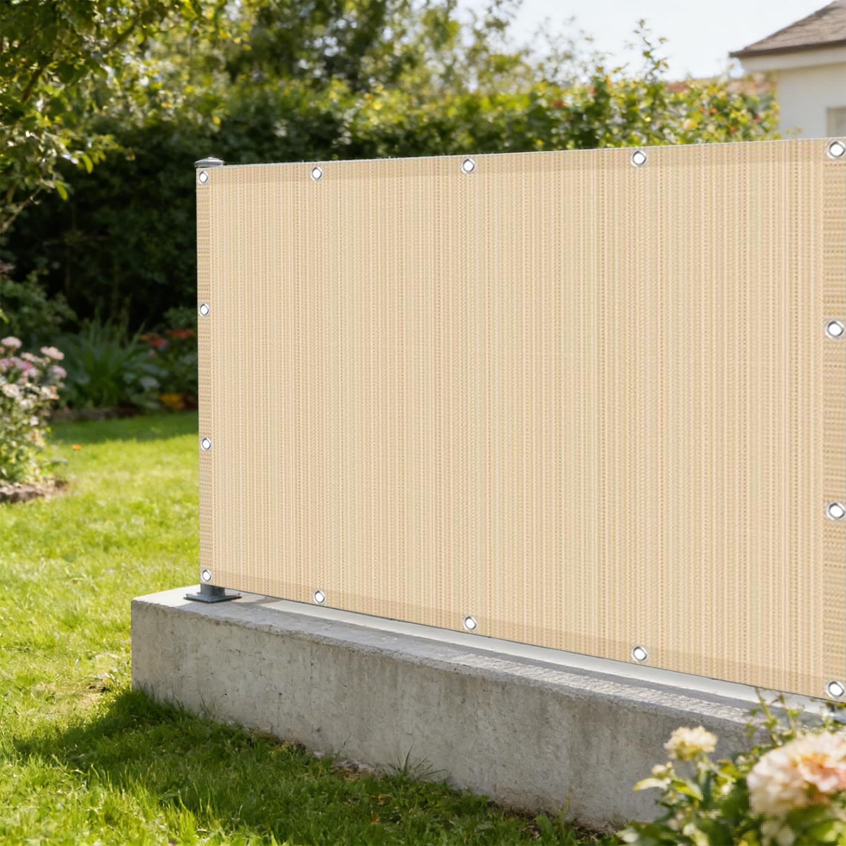 Protection visuelle balcon pour éliminer le vis-à-vis et bloquer le soleil crème