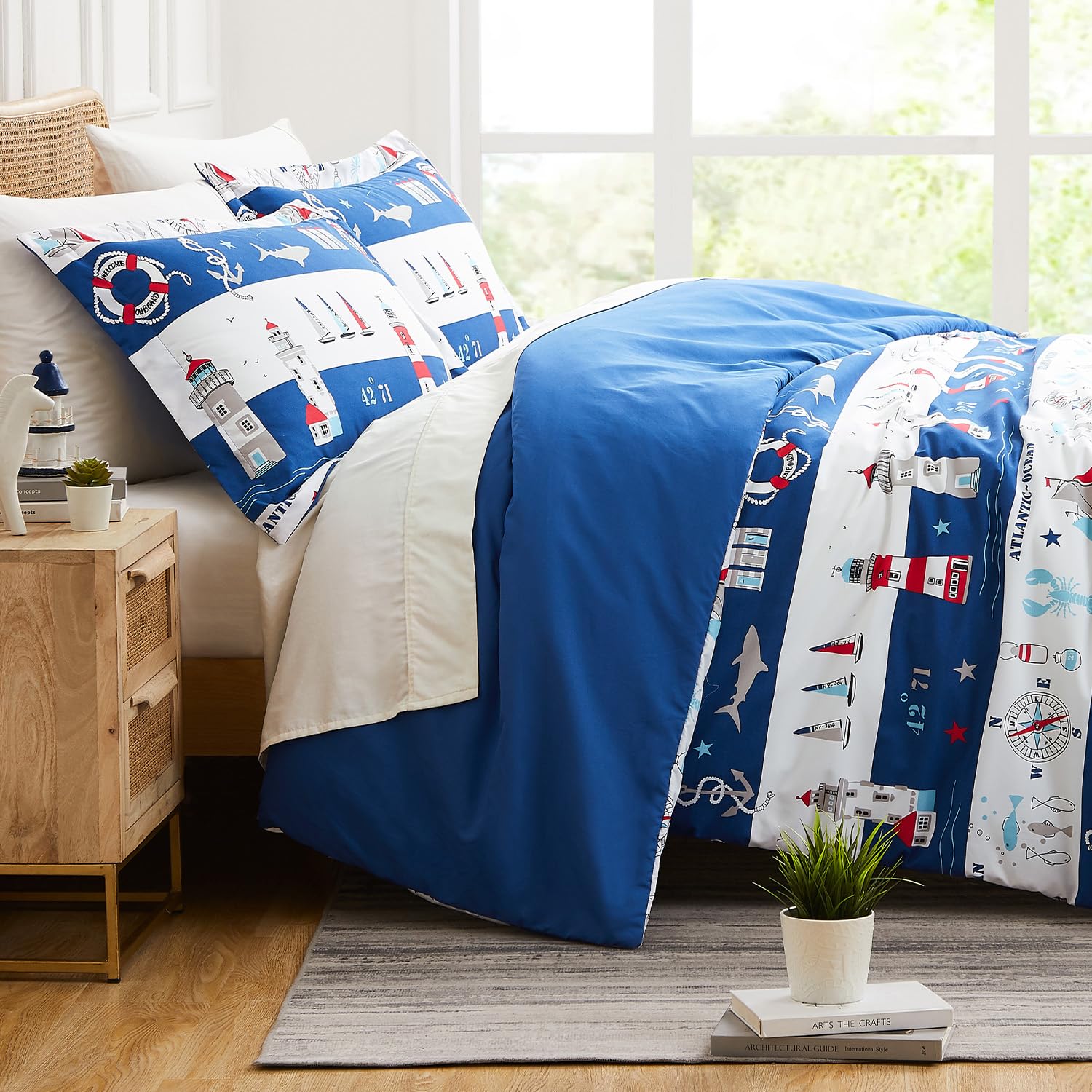 Southshore Fine Living, Inc. 3-Piece California King Size Comforter Set with 2 Pillow Shams, Down Alternative, Cozy Microfiber, Soft Coverlet, Bed Set King/California Size, Reversible Atlantic Blue