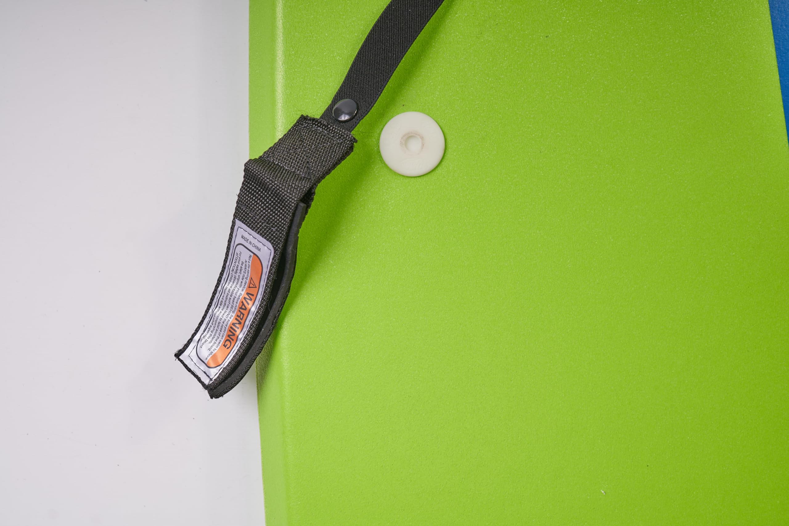 WAHU - BODY Board per bambini - 84 cm - Capacità fino a 122 cm / 30 kg - Tavola da Surf per bambini in XPE con cinghia elastica regolabile brevettata - Facile da trasportare - Per giocare, Scivolo in