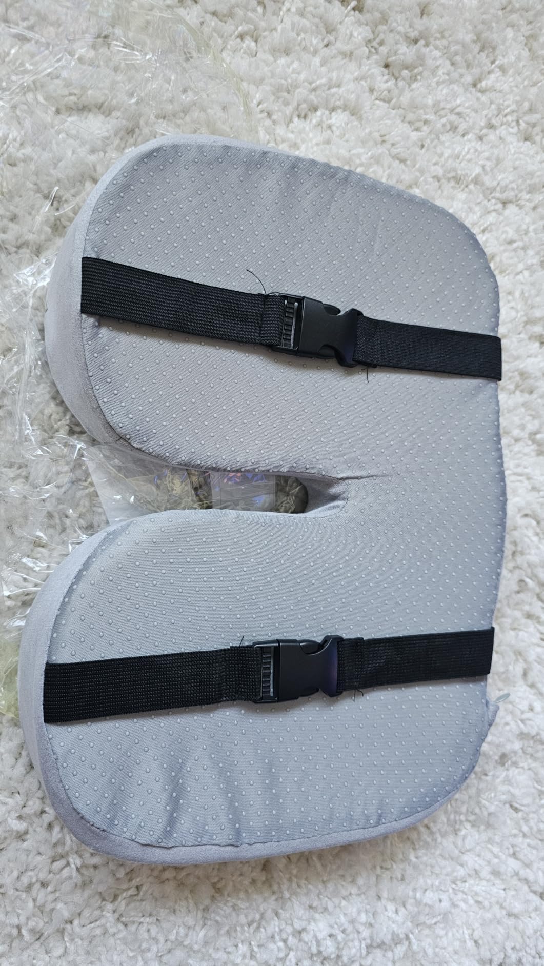 Cuscino Ortopedico a Ciambella in Memory Foam con Gel Rinfrescante