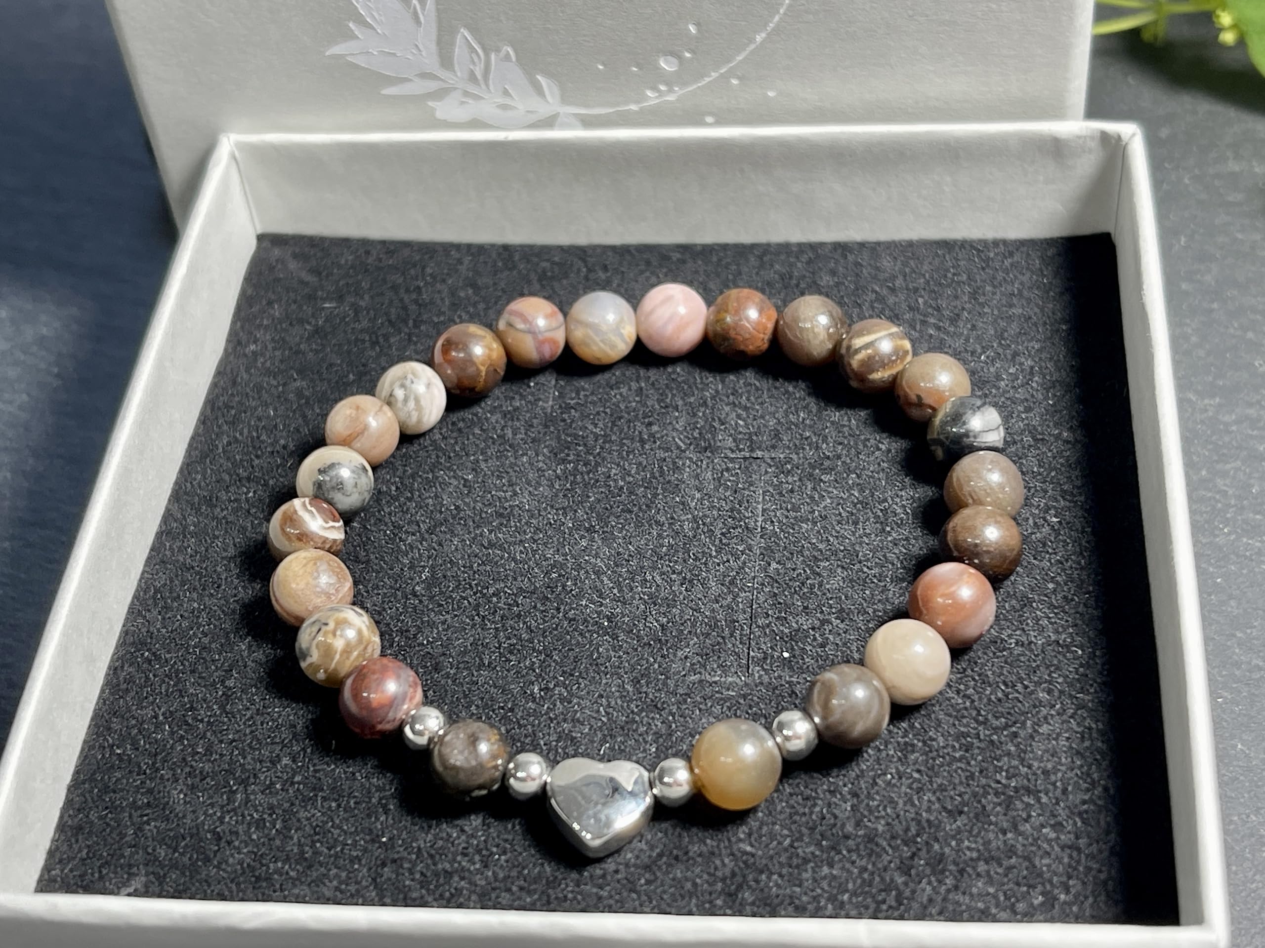 Versteinertes Holz Armband Perlen echt 6mm Herz Edelstahl Silber Gold Roségold oder Ionisiert - Handmade Perlenarmband Lebensfreude Erdung Erholung - Spiritueller Schmuck Damen Mädchen