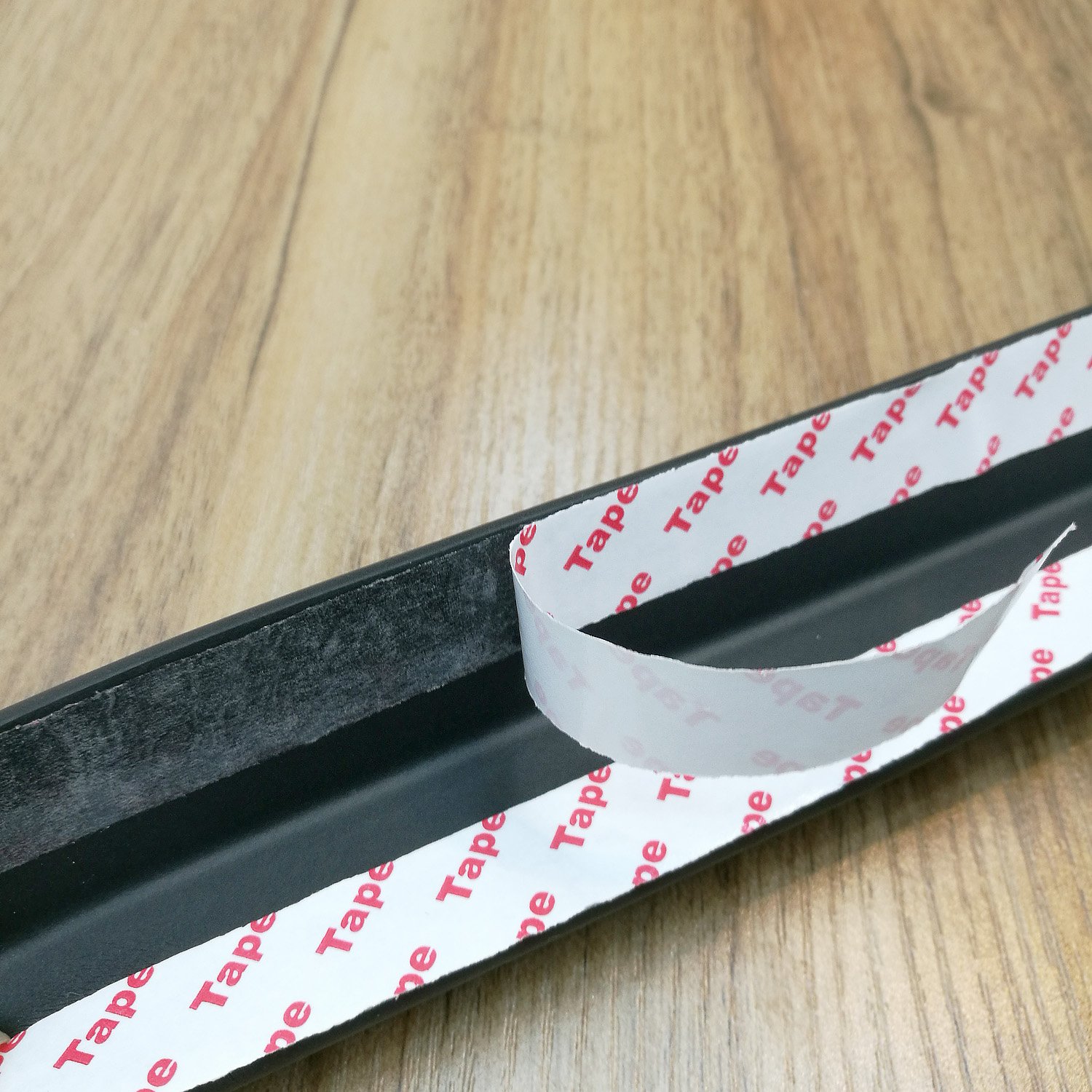 50M Protezione Bordi L-Forma Protezioni Antispigolo in Schiuma Sicurezza dei Vostri Bambini, Striscia Paraspigolo Spigolo, Extra Spesso Bordi Protezione, 10x5m, Nero KXD7000 Black