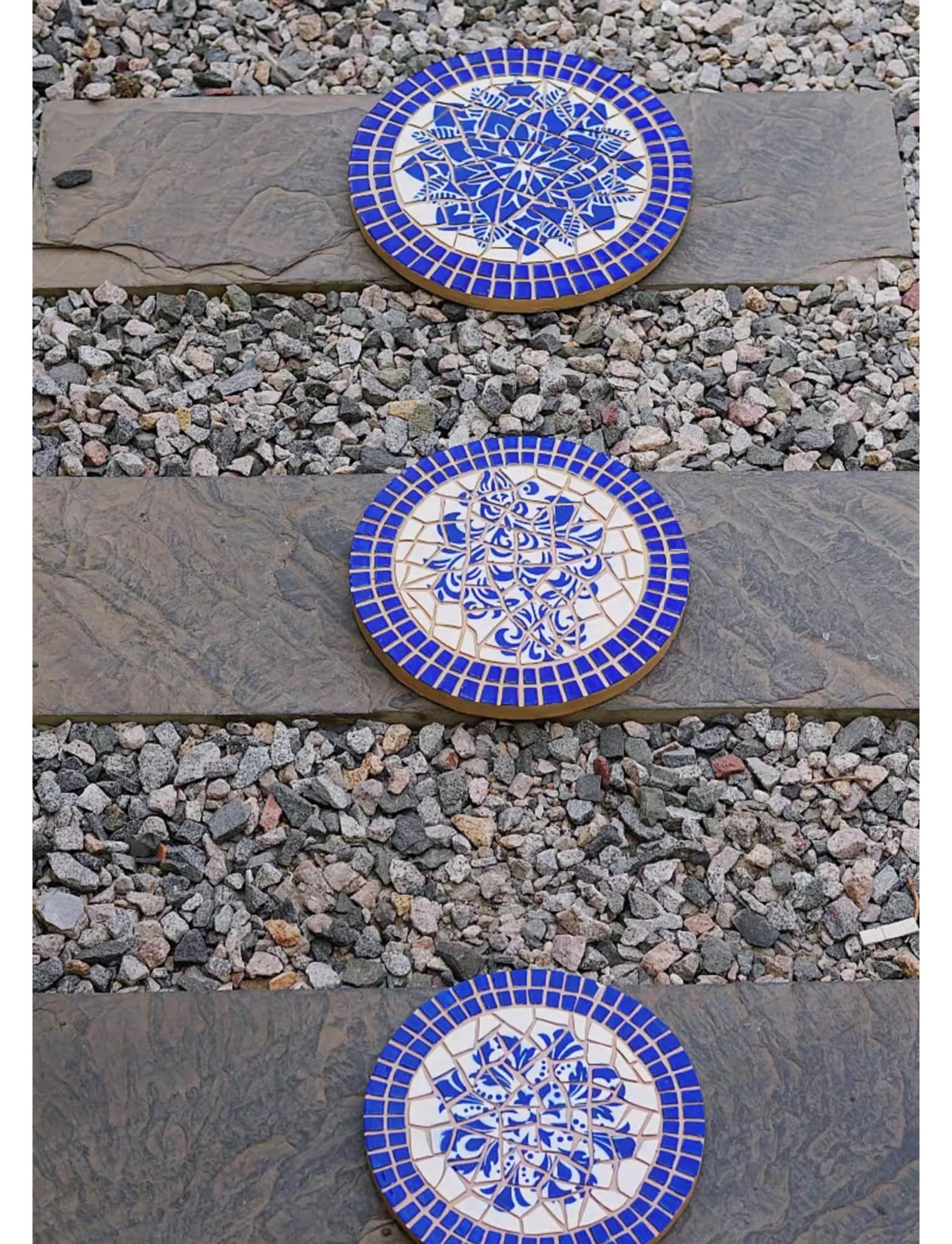 Lot de Pas Japonais pour Jardin Dalles Extérieures Décoratives et Antidérapantes Gravier ou Terre Résistant aux Intempéries et Installation Facile(Blue-A-39 cm/15.4 inches)