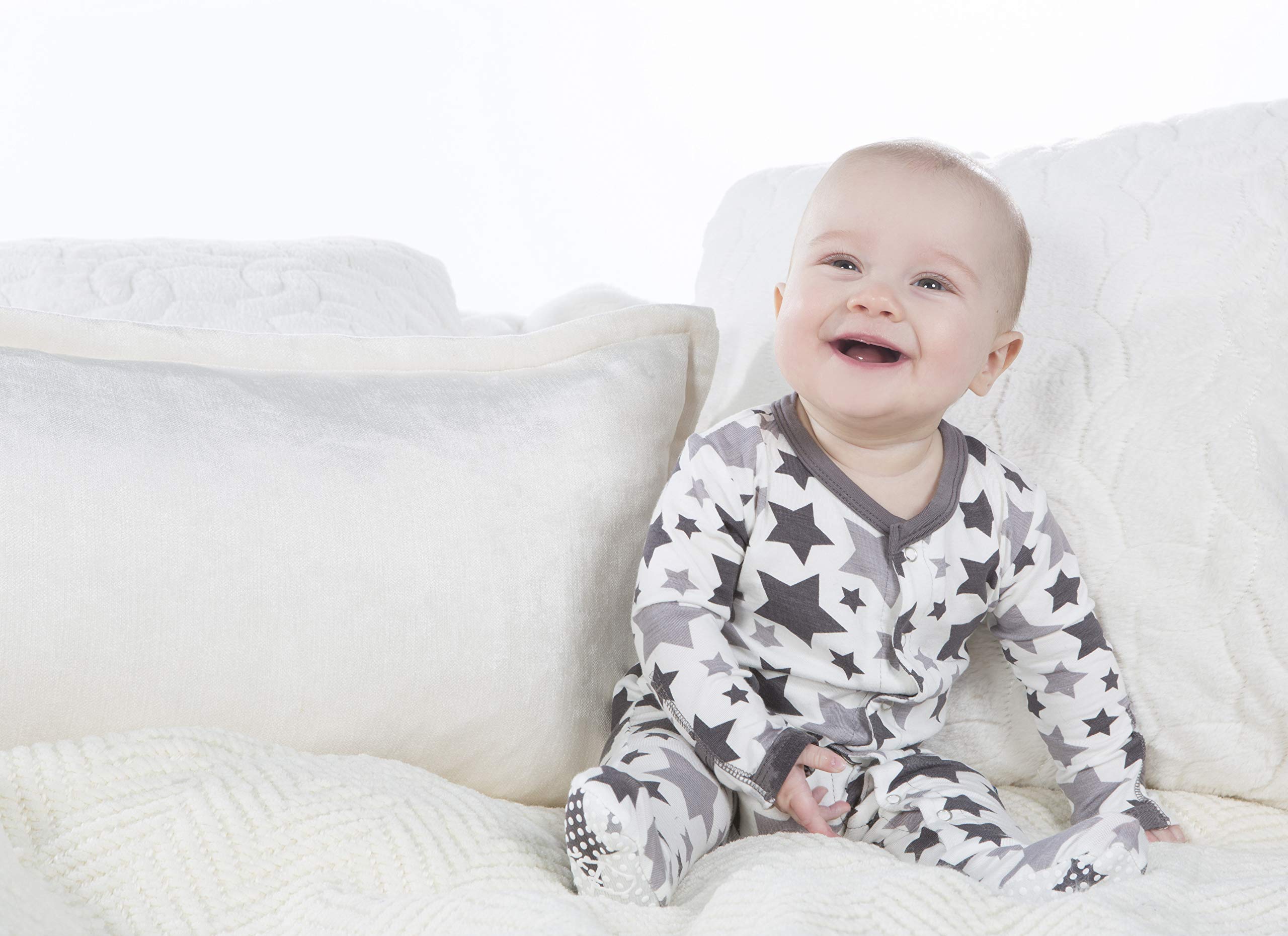 KicKee Pants Unisex Essentials Print Footie- Feather/Rain Stars, 0-3 Months