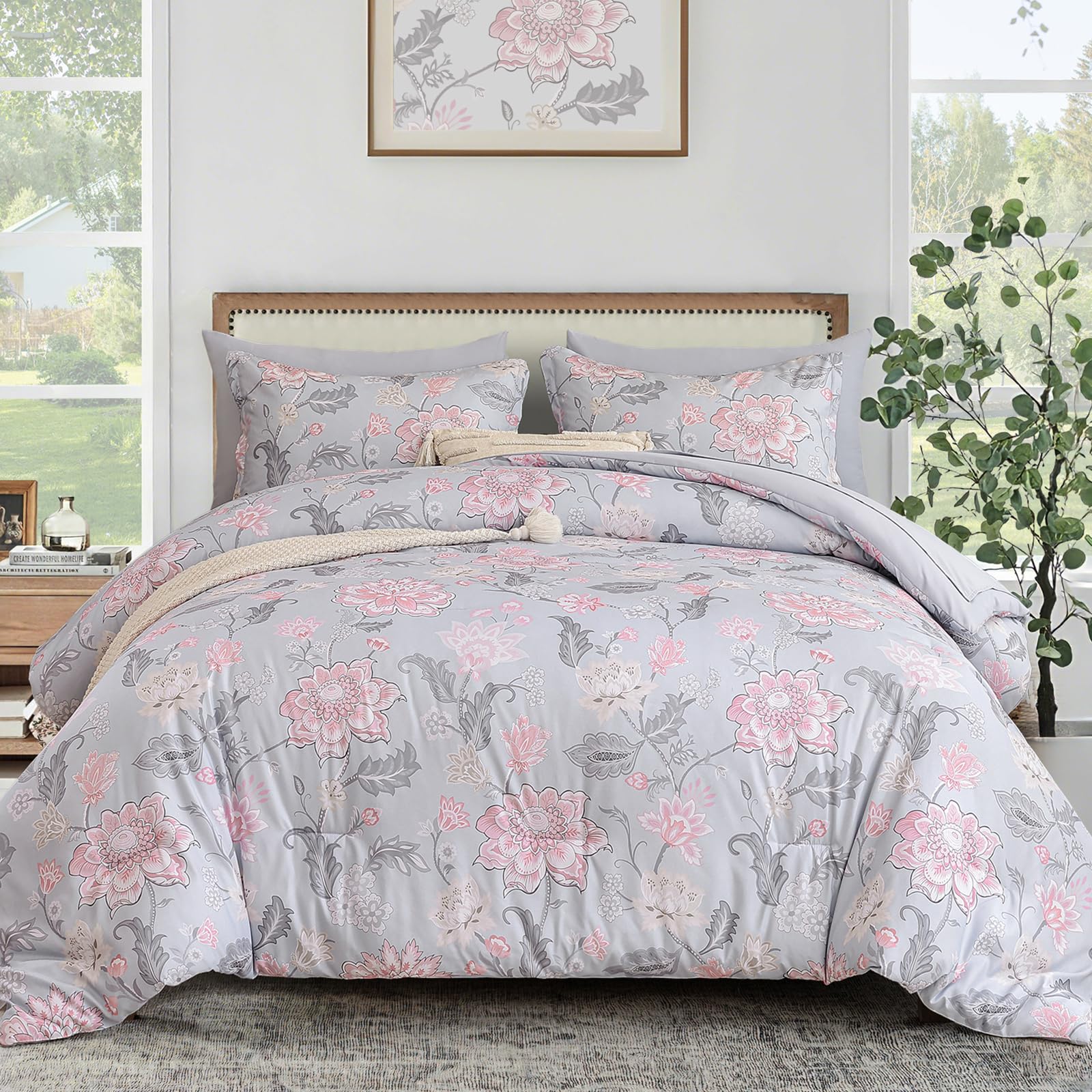 Luxudecor Floral Comforter Set Queen Size 7 Pieces Bed in a Bag, Pink Paisley Flower Bed Set, Soft Lightweight Comforter with Sheet Set 90"x90"
