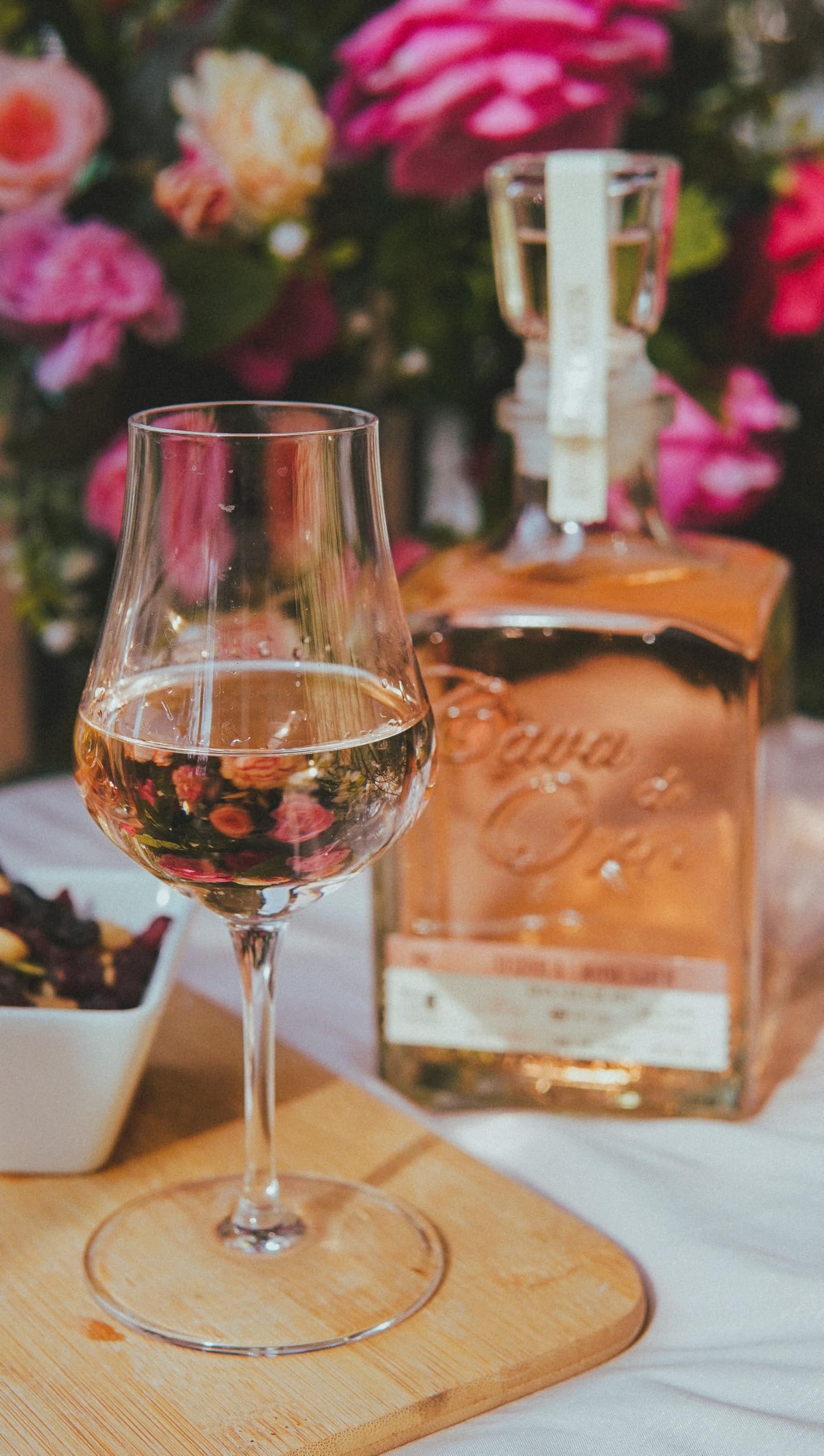 Cava de Oro Rosa Tequila 100% Agave | Finish im Rotwein Fass | Fuchtig-florale Noten gepaart mit roten Früchten | 1 x 700ml | 40% vol