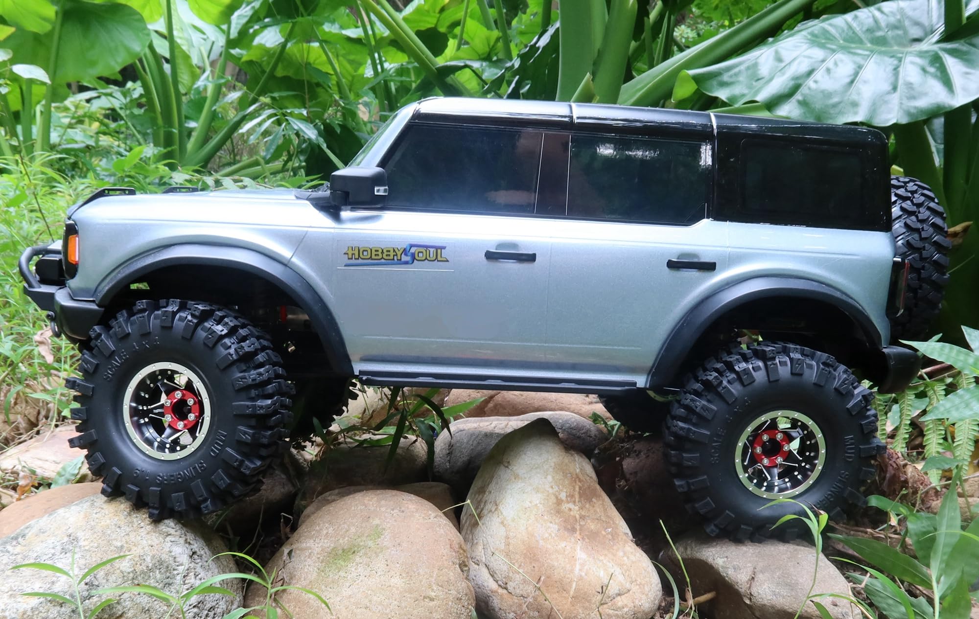 HOBBYSOUL 1.9\" Beadlock Wheels & 4.75\" Tires Set For 1/10 RC Crawlers - 4 Pack With Adjustable Offset, Fits TRX4, SCX10