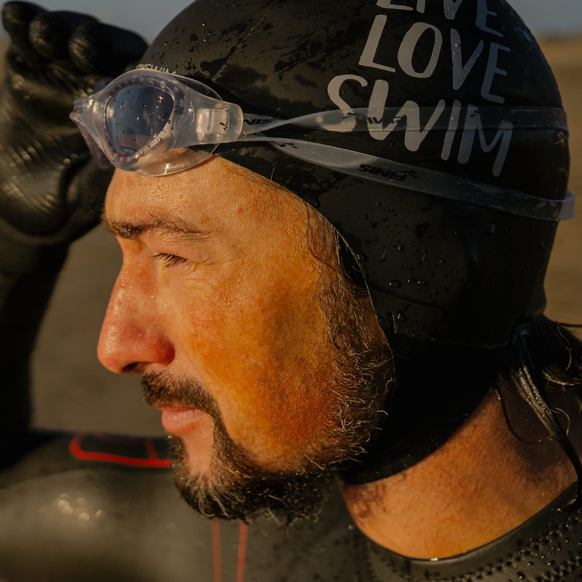 Cuffia in Neoprene da 2 mm per Il Nuoto in acque libere. Copricapo in Neoprene Isolante dal Freddo con Chiusura Facile, per Immersioni, Immersioni subacquee, Surf e lavori Acquatici.