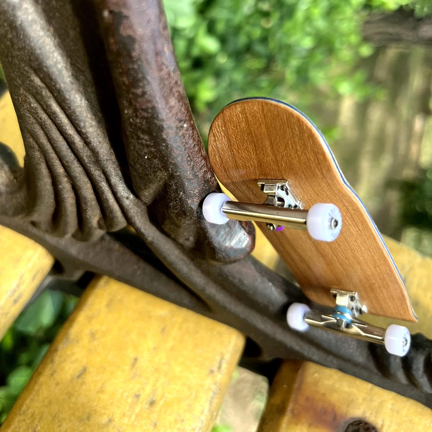 Pro Fingerboard Complete (5-Layer Handmade Maple Deck+ ARK i 34.5 Truck+Pro Ice Wheels) King of Brown Deck