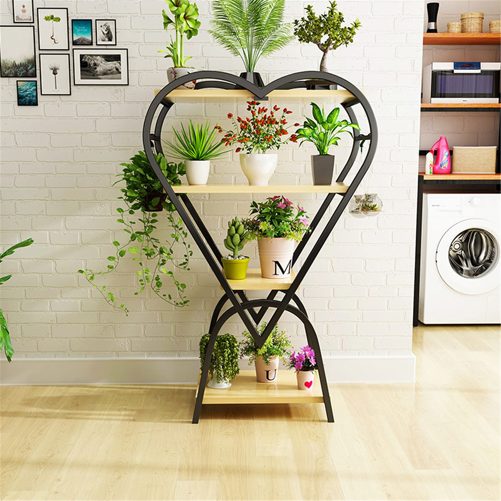 Étagère plantes en cœur pour décorer votre balcon et salon