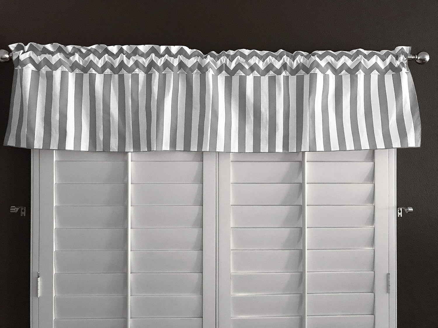 Zen Creative Designs Multi Colored Stripe Chevron Cotton Window Valance Home Décor Bedroom Nursery Kitchen Window (58" Wide x 32" Long, Red)