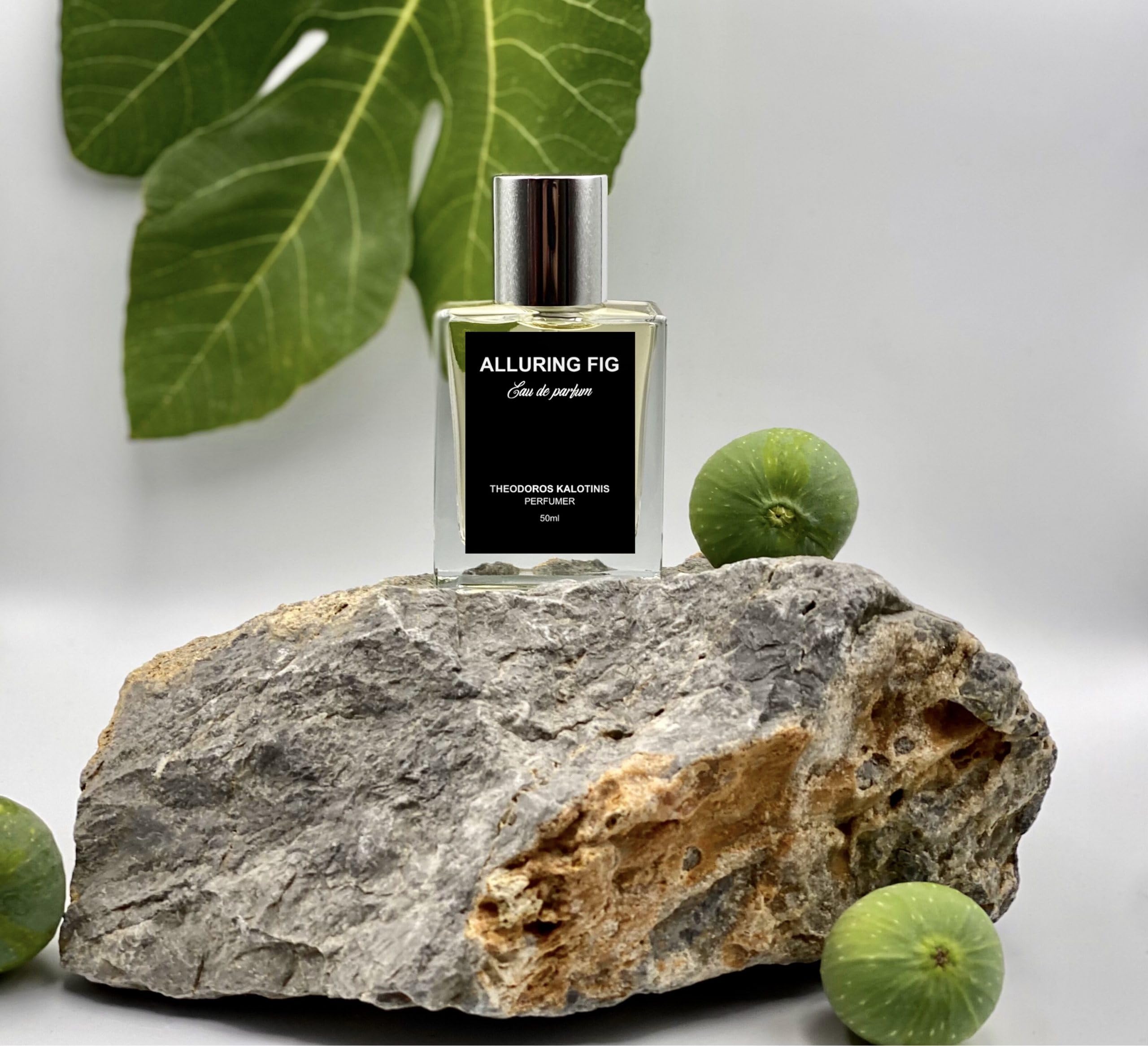 Alluring Fig – Eau de Parfum 50 ml – Profumo unisex – Profumo di lunga durata con note di foglia di fico, fico e crema vaniglia.