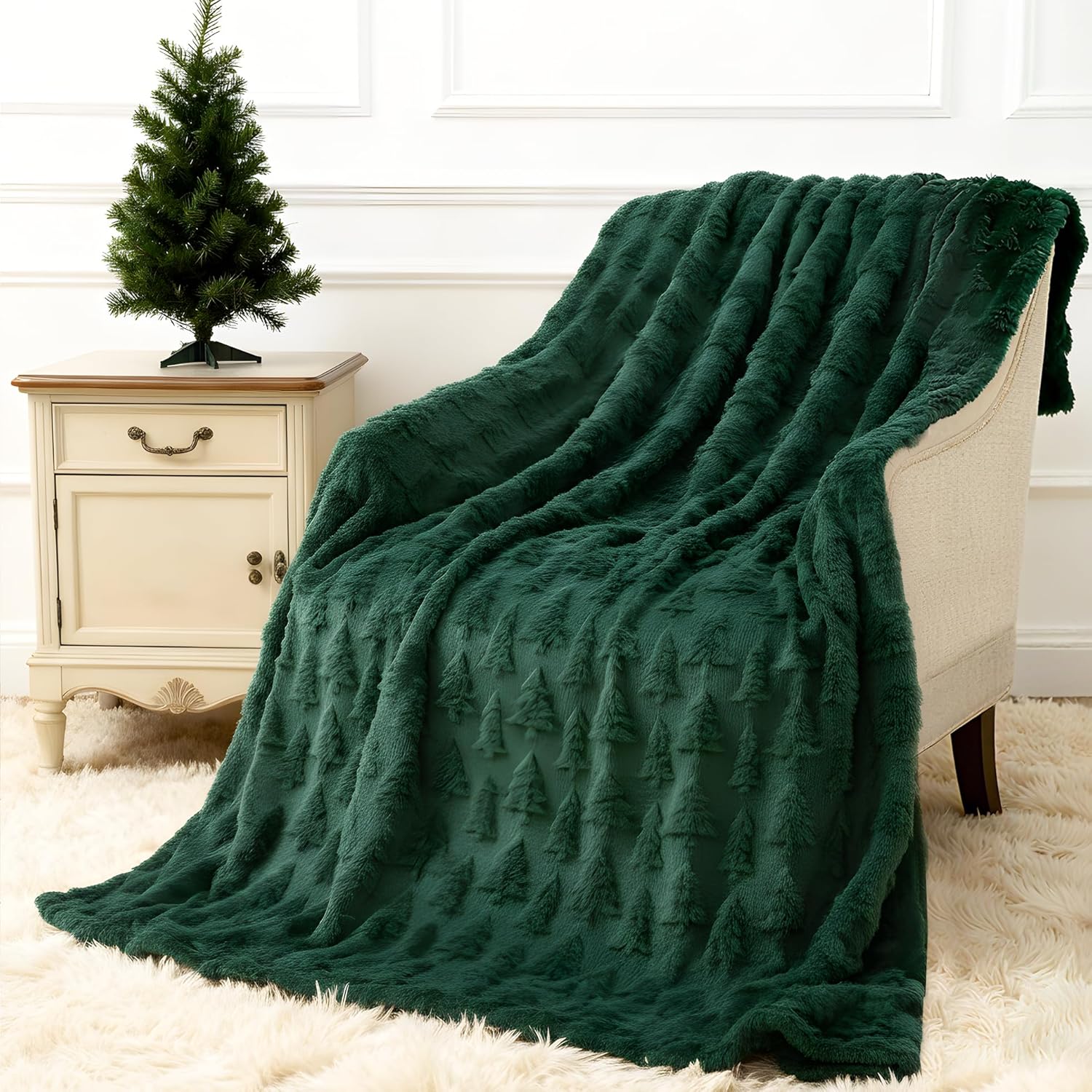Christmas Throw Blanket 50x60 Inch,Green 3D Xmas Tree Winter Dual Sided Soft Fluffy Plush Faux Fur Jacquard Blanket for Bed Sofa Couch Room Decor Christmas Birthdays Gifts