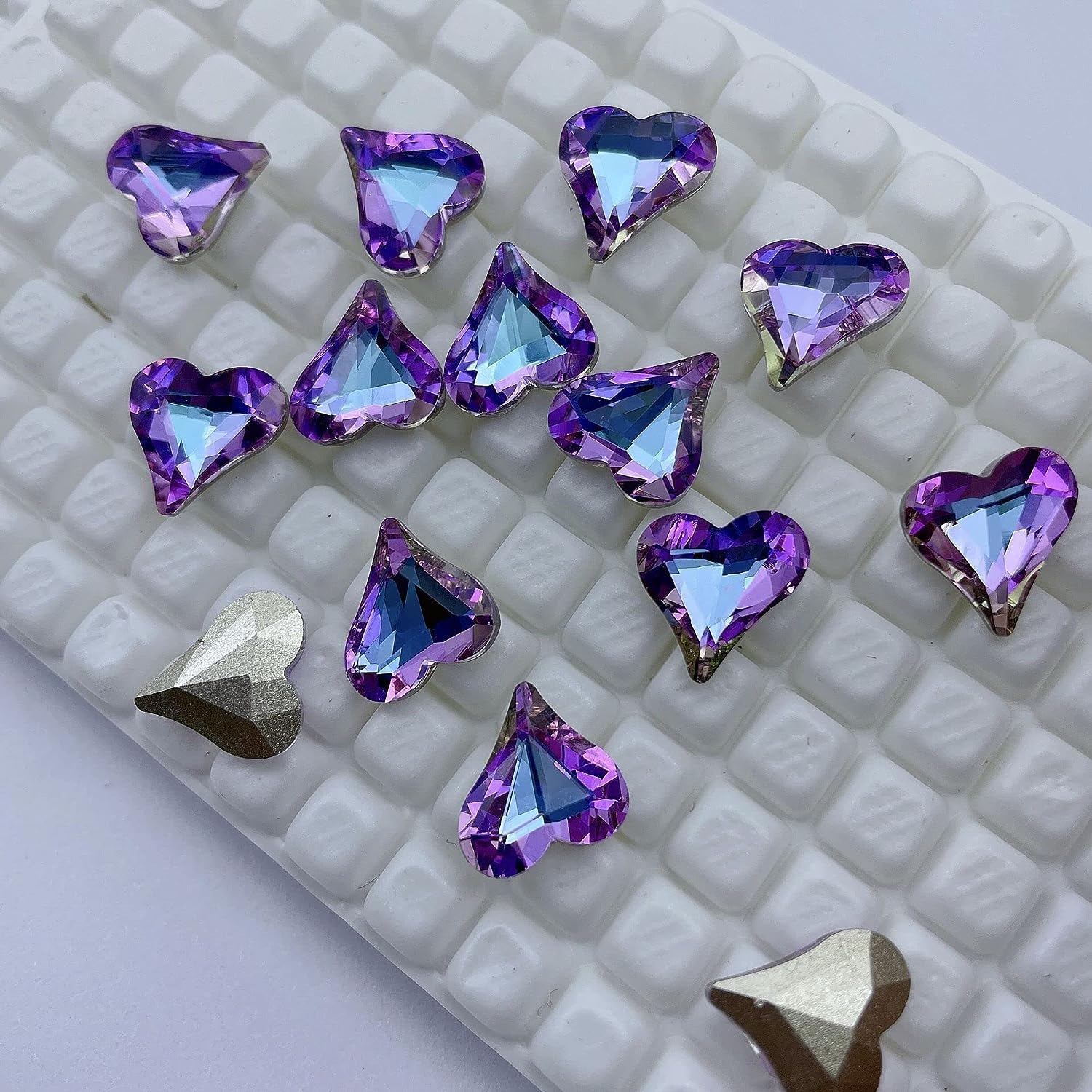 encantos de uñas,Gemas de uñas, Nail Art Crystal Nail Art Stones Big Twisted Heart Rhinestone Parte Inferior Puntiaguda 100 Piezas 0.472 x 0.512 in (Rojo) (Color : Flame Blue)