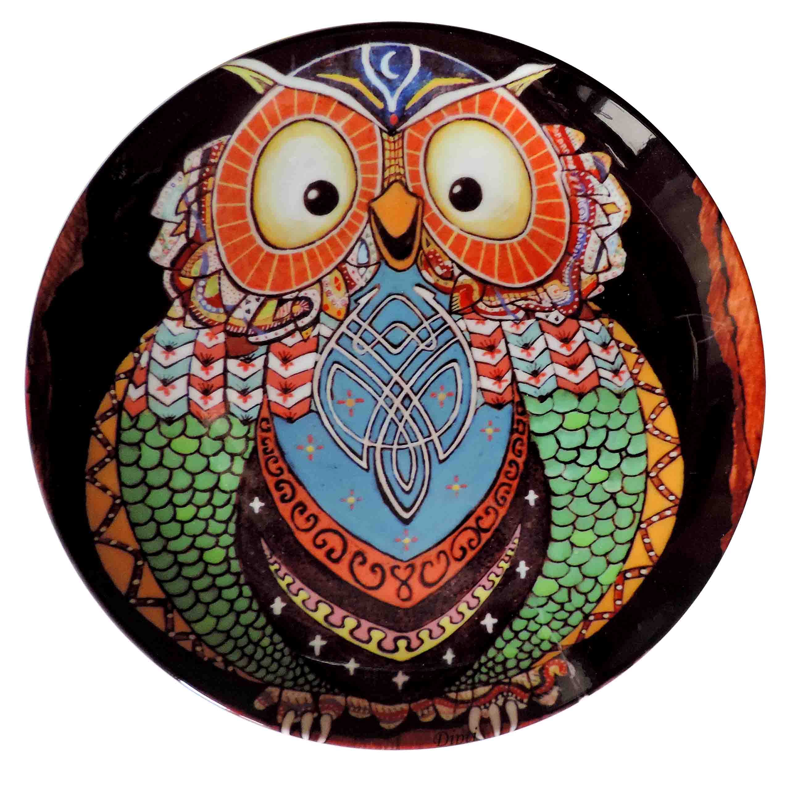 orsa-styles Fine Art Wall Plates - The Bright Owl - Mate for Owlsome People Who Find Creativity at Night. A beautiful decorative plate with print from original artwork.