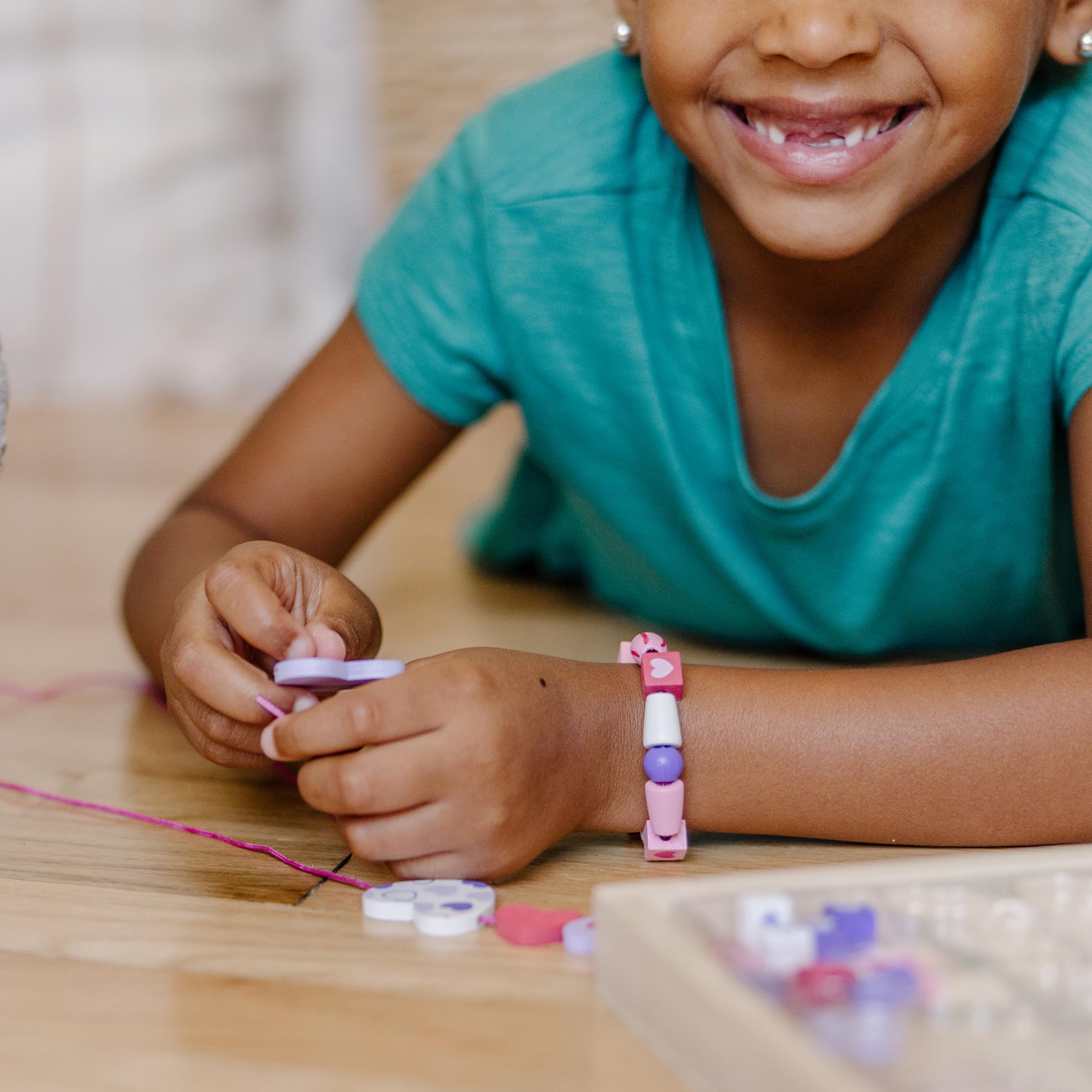 Melissa & Doug Created by Me! Heart Beads Wooden Bead Kit, 120+ Beads and 5 Cords for Jewelry-Making