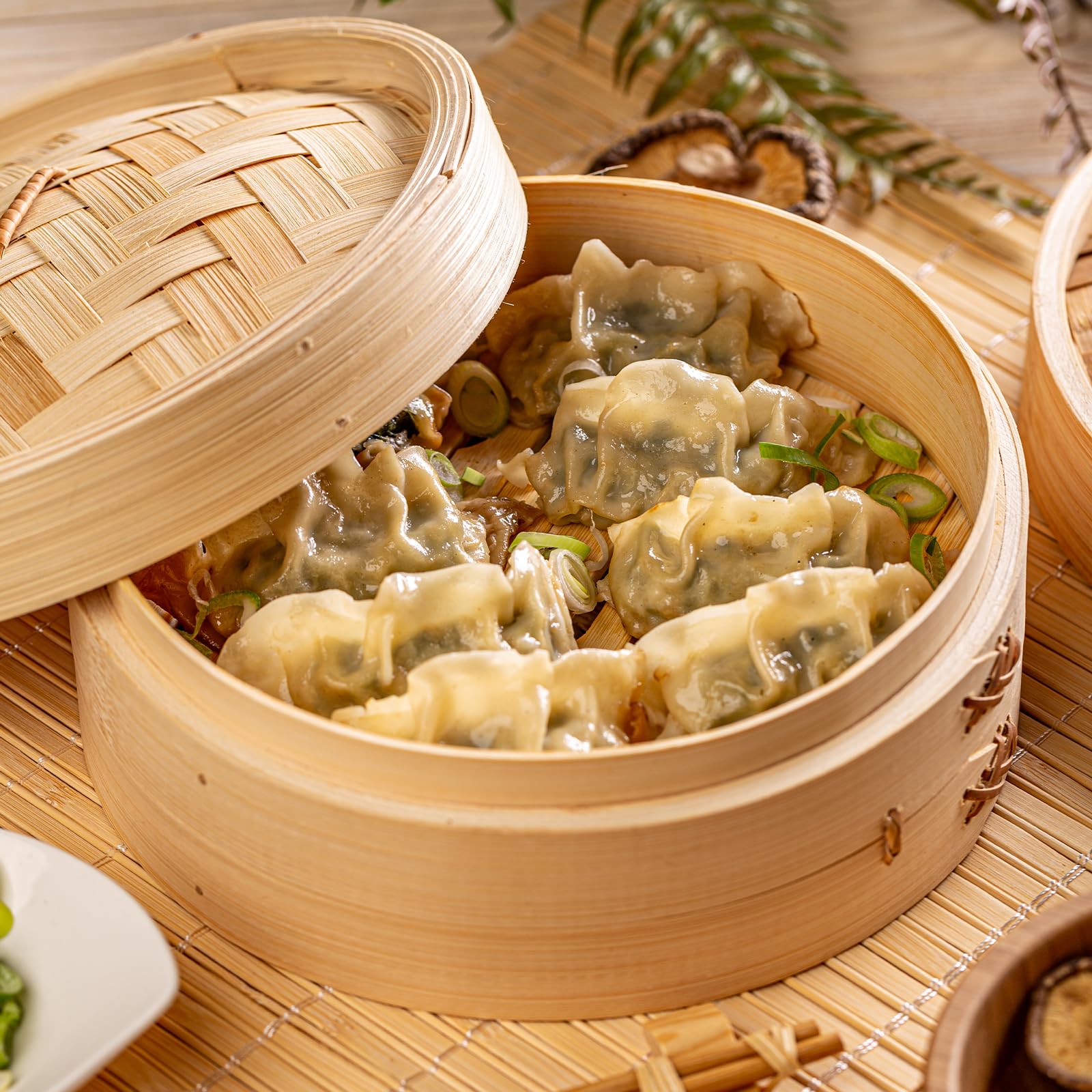 Cesta de vapor de bambú de 3 niveles de 10 pulgadas con 50 papeles de pergamino, para cocina, albóndigas, bollos, Dim Sum