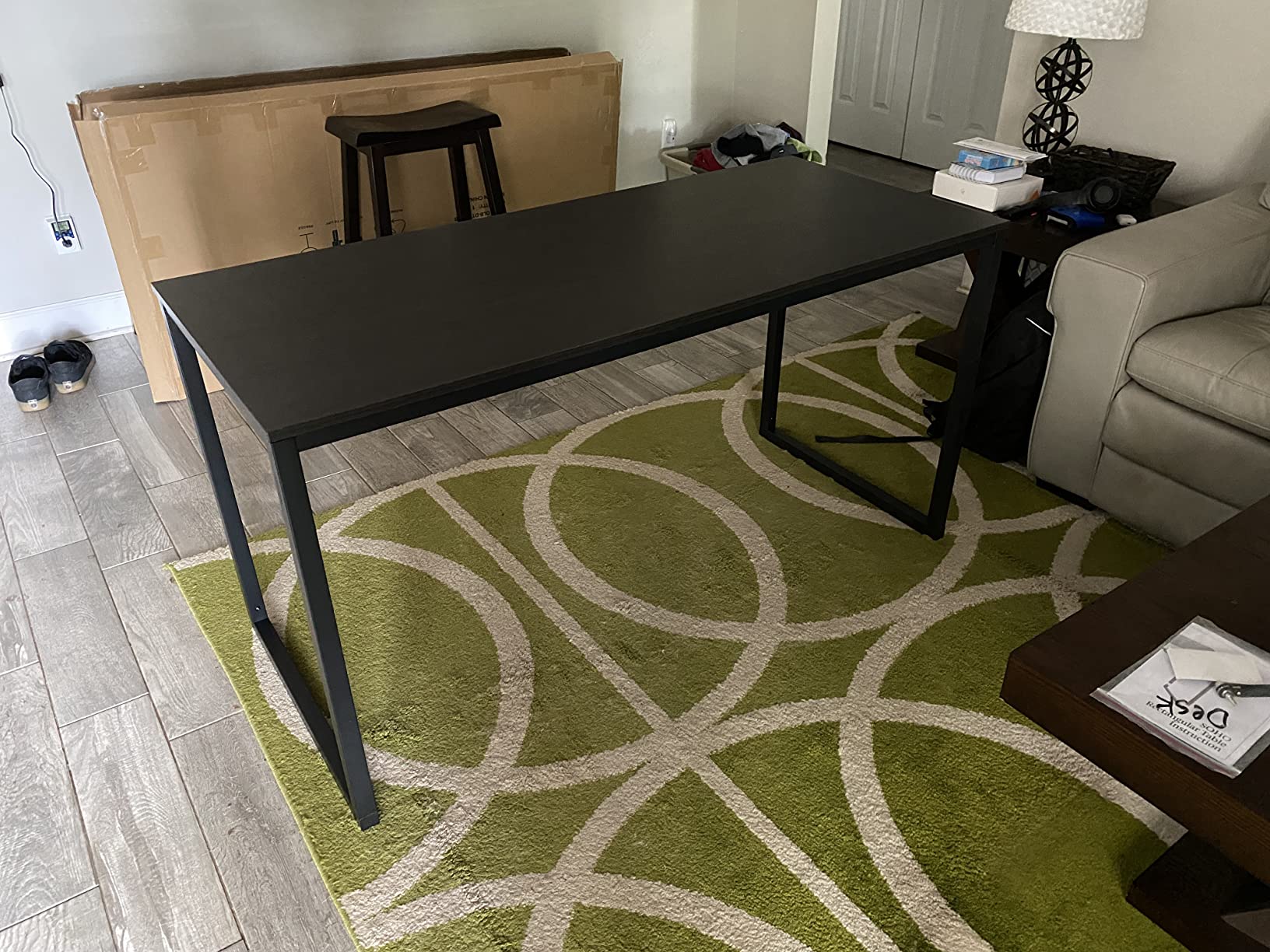 28/mo Finance ZINUS Jennifer 55 Inch White Frame Desk / Computer