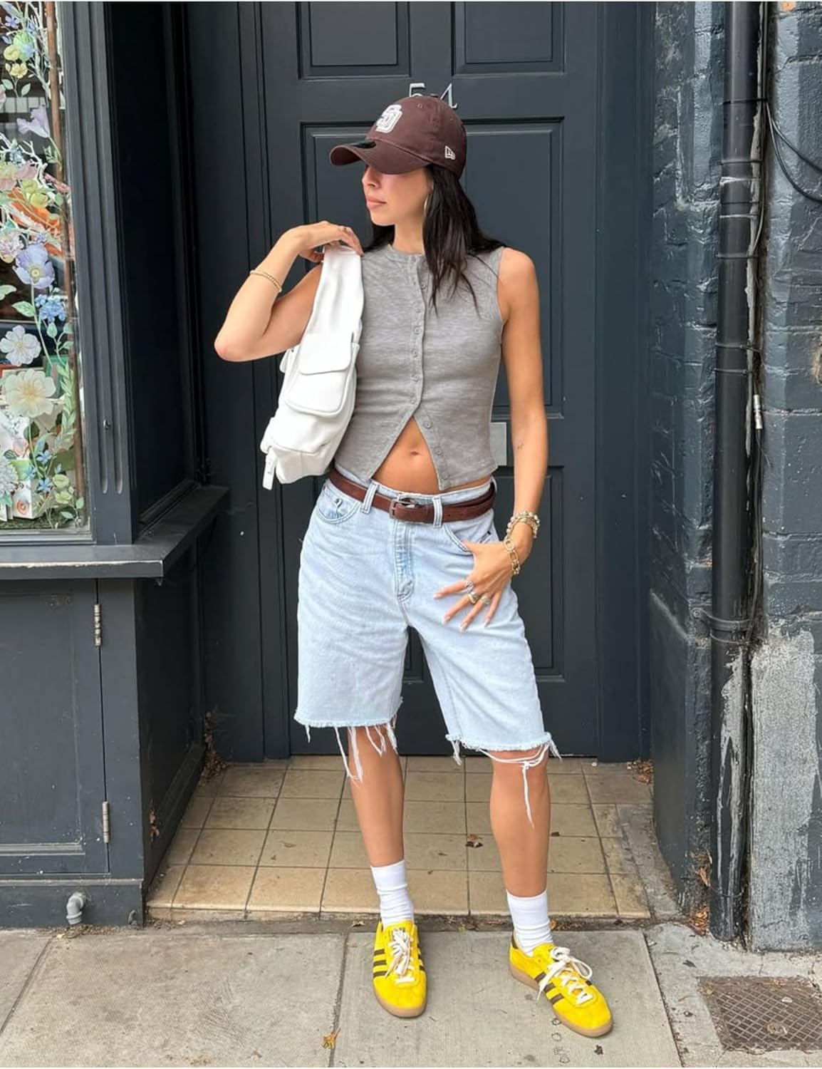 Women's Button Down Tank Tops Cropped Ribbed Knit Summer Vest Sleeveless Slim Fit Y2K Going Out Tops - Image 5