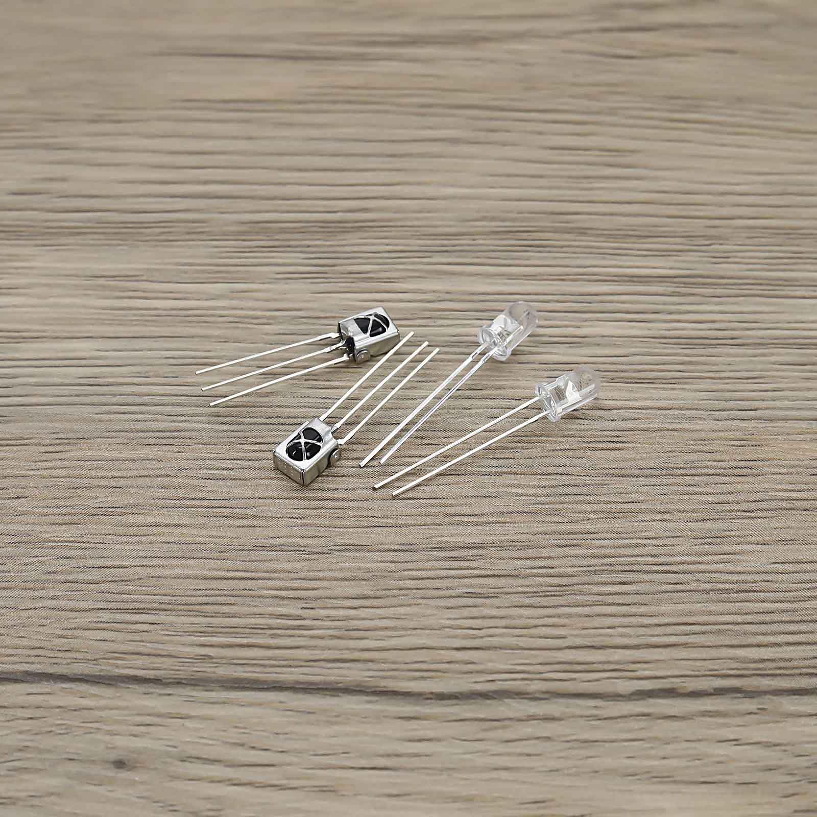 EMSea 20 paia Kit Ricetrasmettitore Trasmettitore Infrarossi 5mm Ricevitore Infrarosso VS1838B per Apparecchi Elettronici, Apparecchiature di Comunicazione a Phototransistor