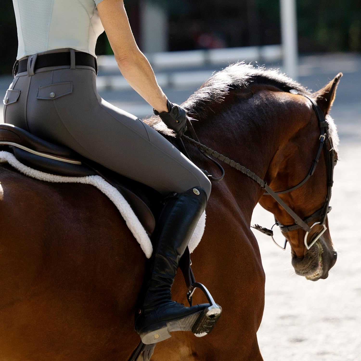 Kerrits Free Motion Coolcore Knee Patch Riding Breech – Modern Stretch Breech, Offering Compression & Cute Back Pockets