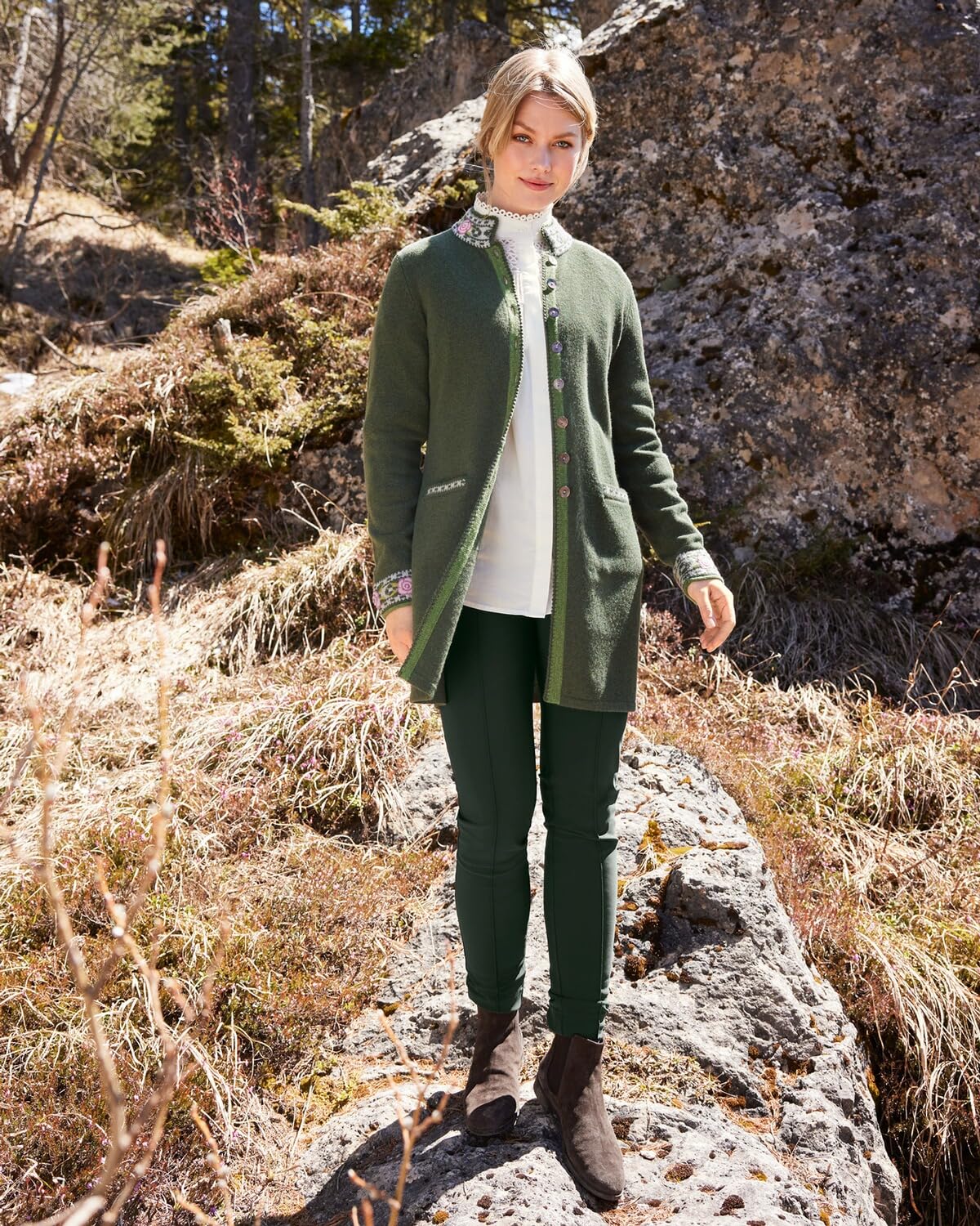 Lange Strickjacke mit Jacquard-Muster