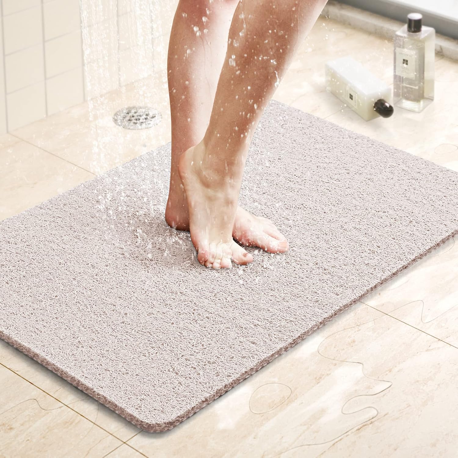 Bath and toilet door mats and shower mats