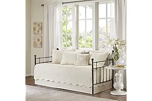 Madison Park Tuscany Daybed Sets: Chic and Comfy Lounging
