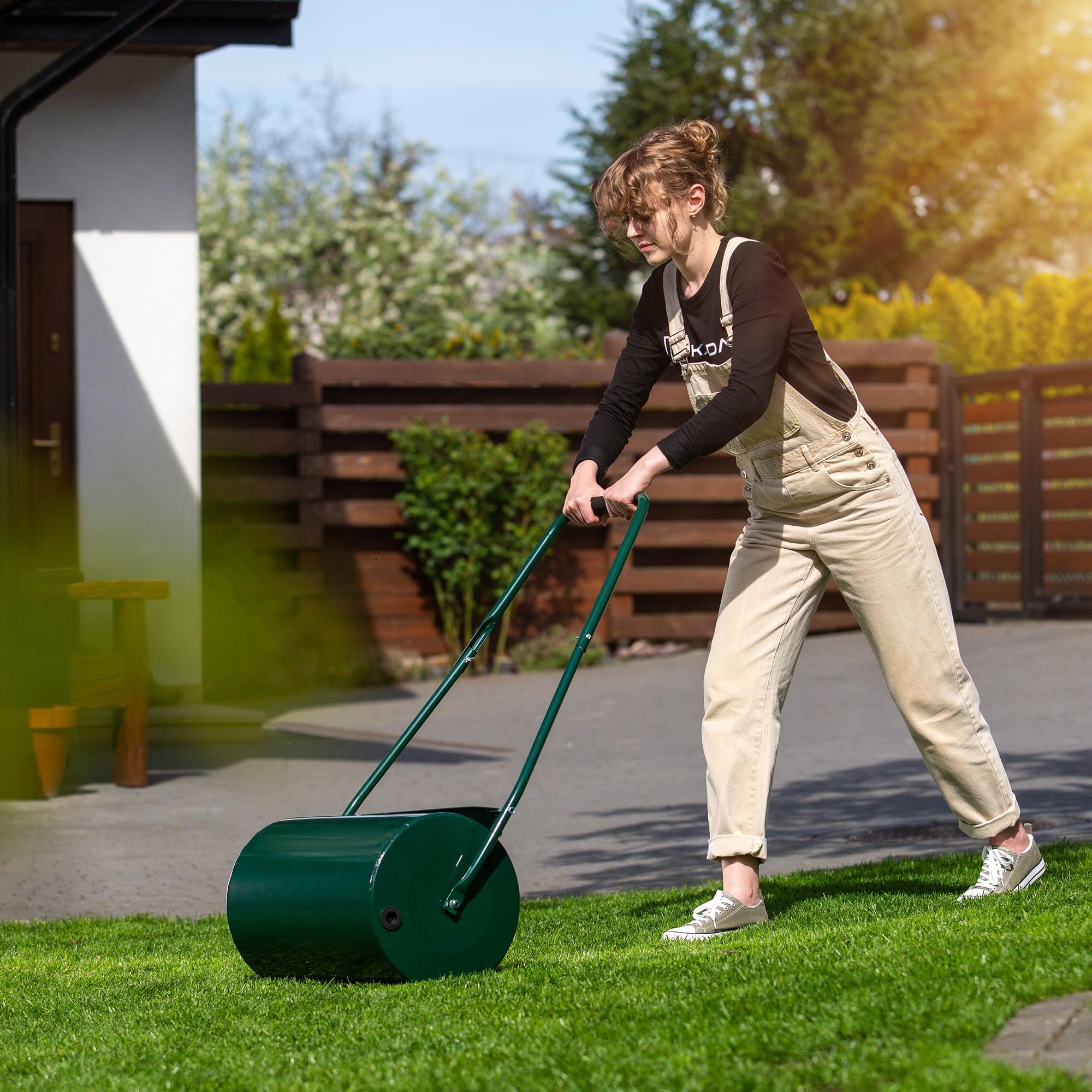 KADAX Rouleau à gazon, 50 cm de largeur, 32 cm de diamètre, remplissable avec de l'eau ou du sable, rouleau de jardin en métal, rouleau pour gazon pour l'entretien de la pelouse et la compactage du