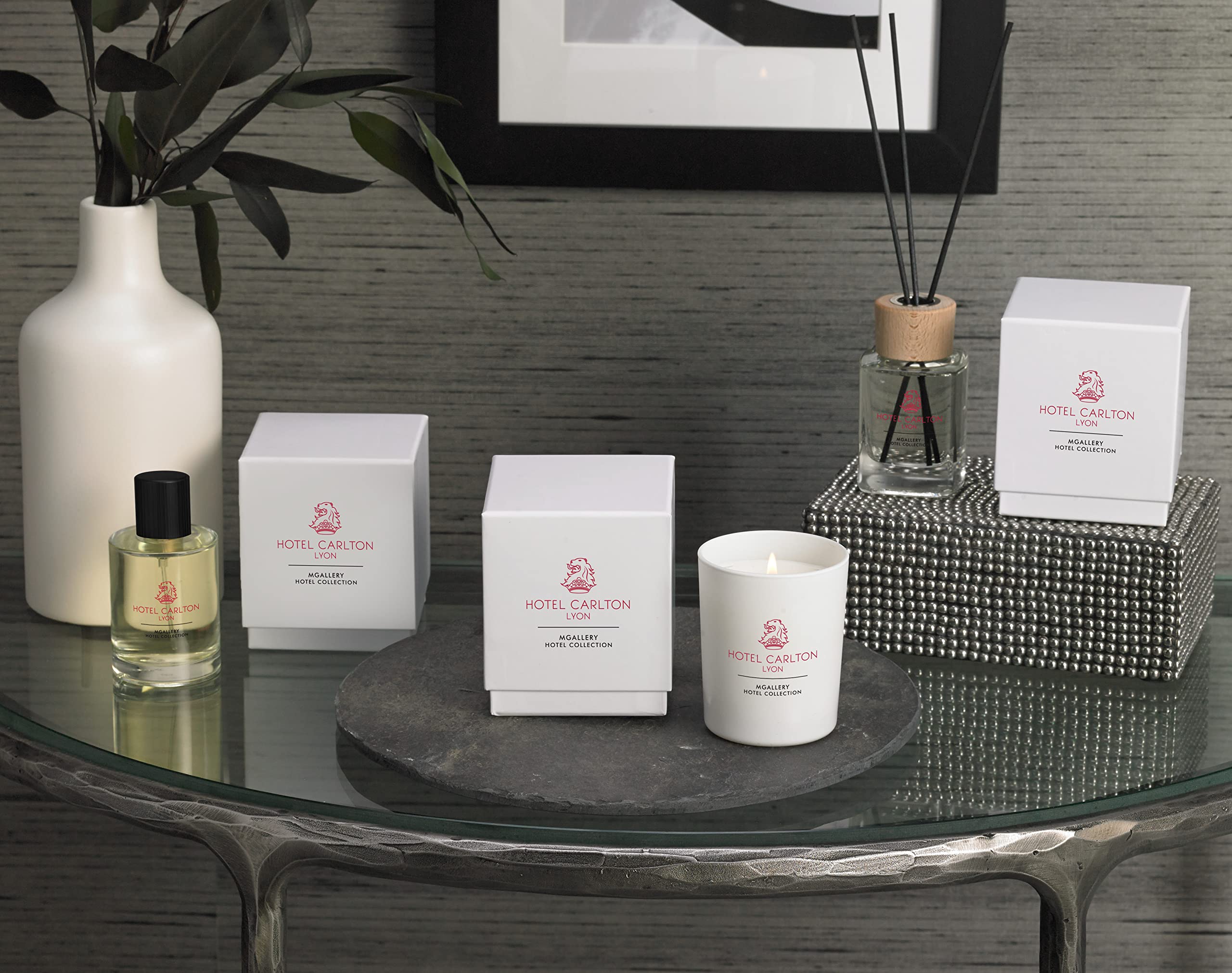 Bouquet Parfumé Hôtel Carlton Lyon – Parfum d’Ambiance - Notes d’Ylang-ylang, Santal, Patchouli - Fabriqué en France – Parfum de Grasse – 100ml