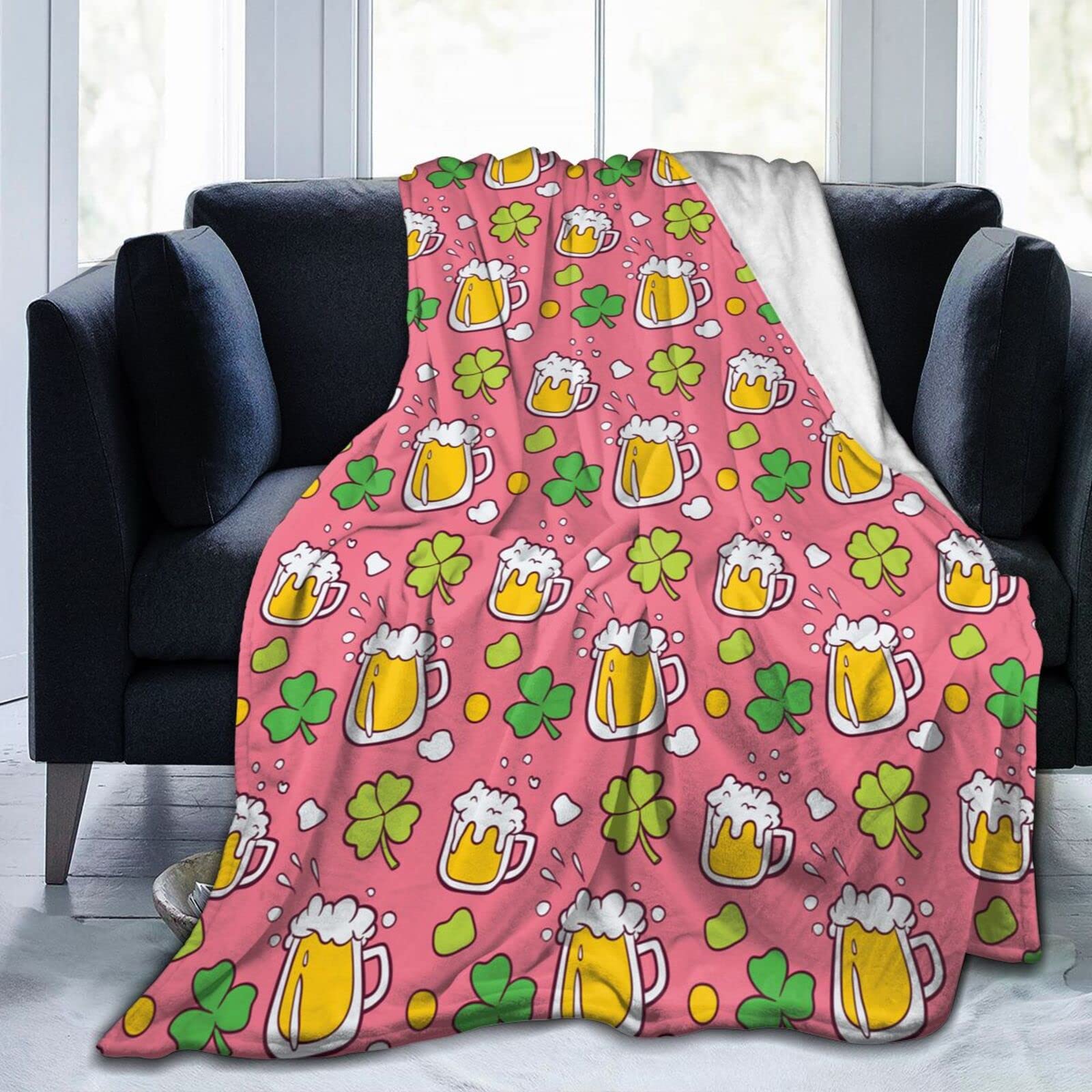 Lsjuee Soft Cozy Flannel Fleece Blanket for All Seasons St. Patrick's Day Beer and Shamrock Lightweight Throw Blanket for Bed/Couch/Sofa/Camping- Green Lucky Shamrocks Irish Clover 50"X40"