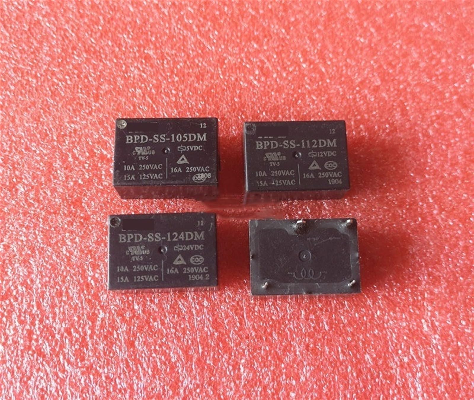 QEFHSVVZE Relay BPD-SS-112DM BPD-SS-105DM BPD-SS-124DM DIP4 1Pcs(BPD-SS-124DM)