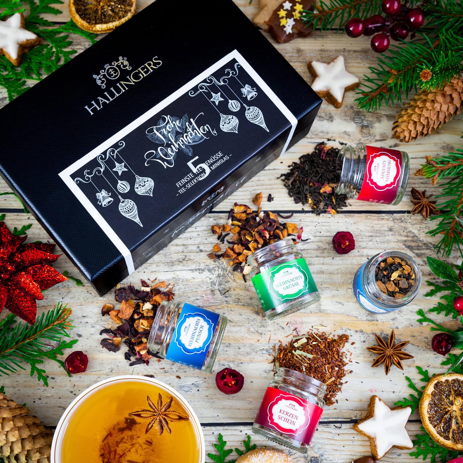 Hallingers Genuss Manufaktur Tee Weihnachts-Geschenk-Set - 5 Sorten premium loser Tee Probierset in edler Geschenkbox mit Rezept-Booklet "Frohe Weihnacht...", Weihnachten für Frauen Männer