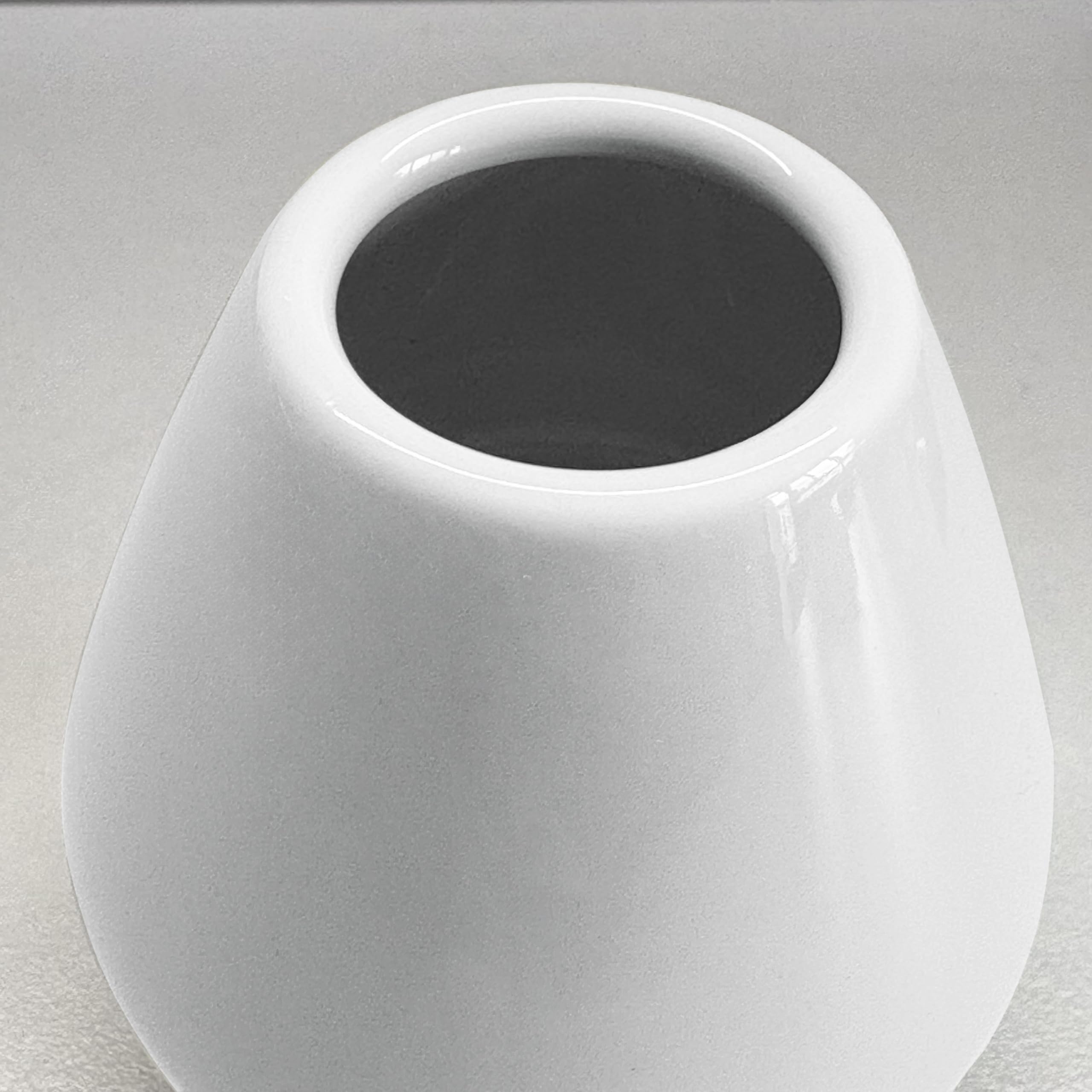 Matcha Whisk Holder – Ceramic Chasen Stand for Bamboo Matcha Whisk, Japanese Tea Set Accessory (White)