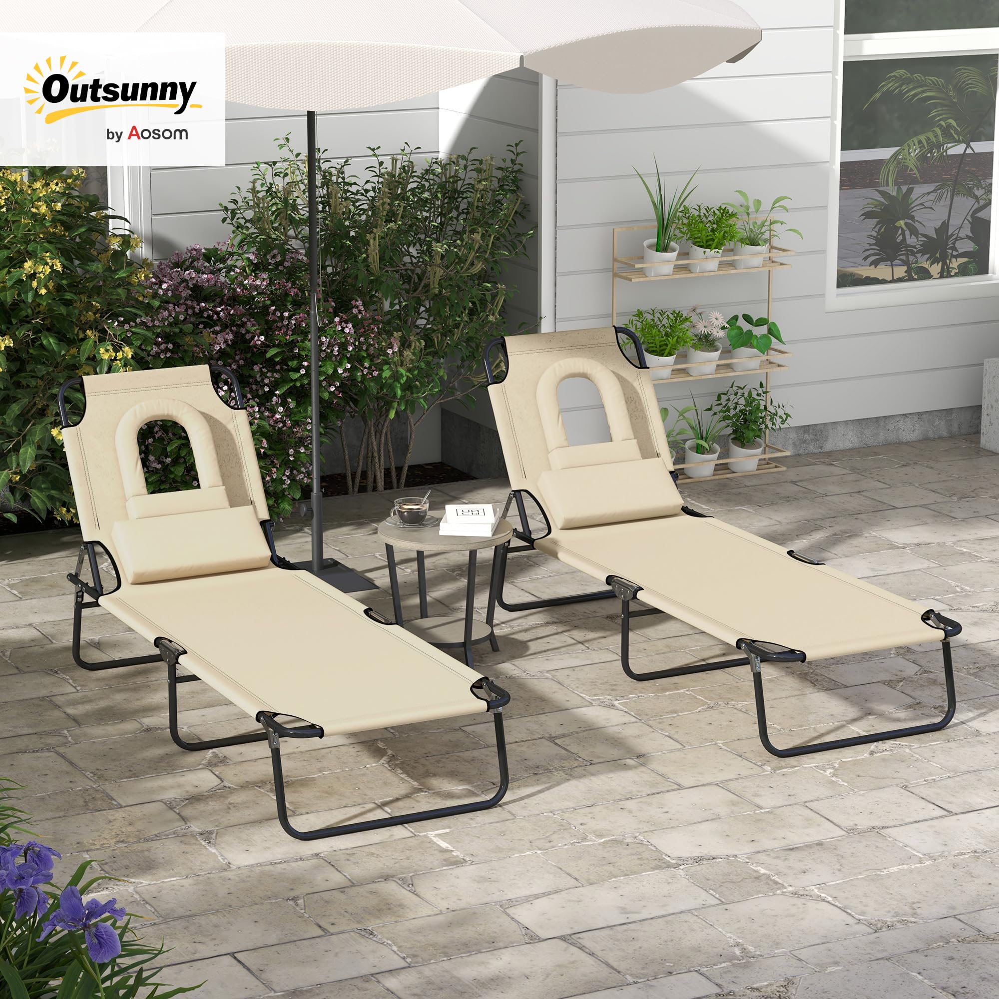 Outsunny Lot de 2 transats pliants avec Trou pour Visage, Sable | Transat de jardin à dossier réglable 4 positions, siège Oxford 500D, coussin, plage