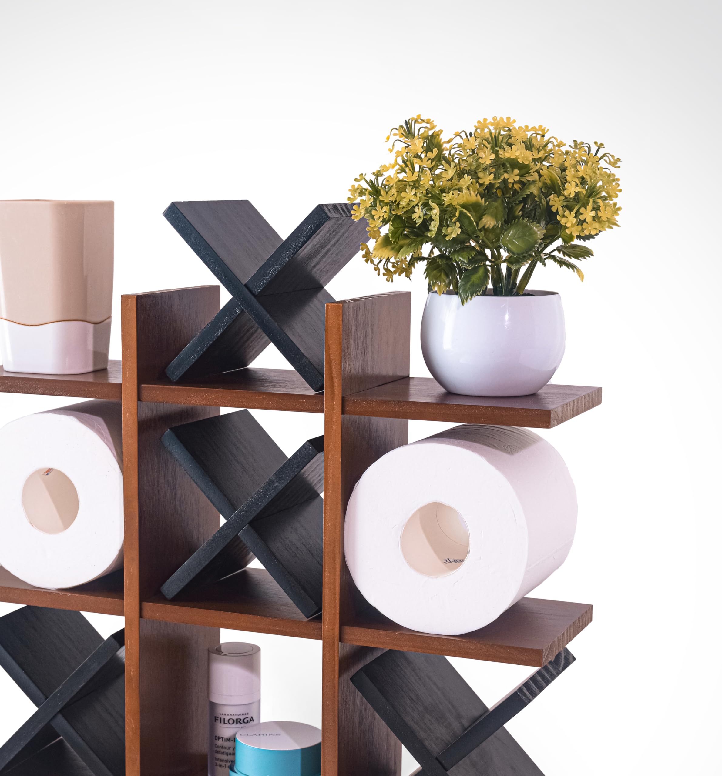DAOYOUSKY Tic Tac Toe - Soporte de papel higiénico con 4 piezas de madera X, rústico montado en la pared, organizador de almacenamiento de papel higiénico con estante, decoración de baño de invitados,