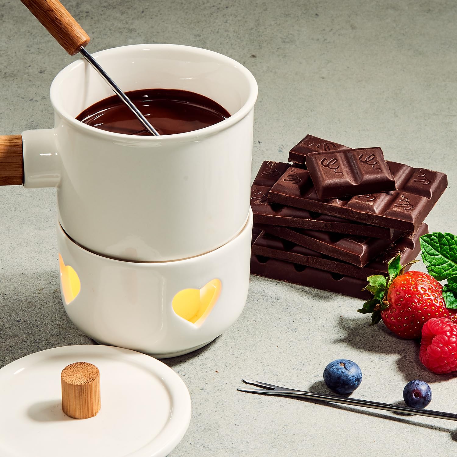 BUTLERS Schokofondue Tasse für Teelicht 250ml Herzen Schokoladenfondue 2 Personen Fondue-Set Porzellan Teelichthalter -HOT CHOC- Fondue Tasse zum Schokolade Schmelzen Weihnachten Mini Schokobrunnen
