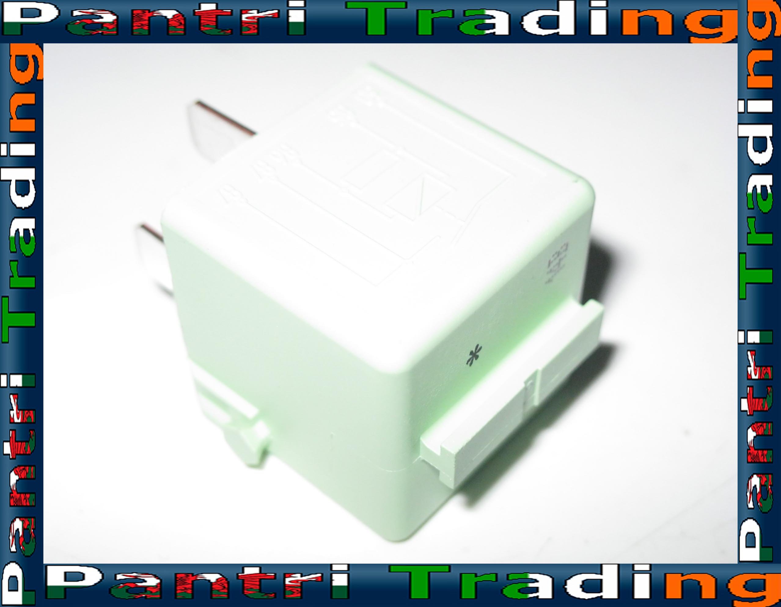 BMW Light Green Relay 8373700 61368373700 TYCO V23134-K59-X312  