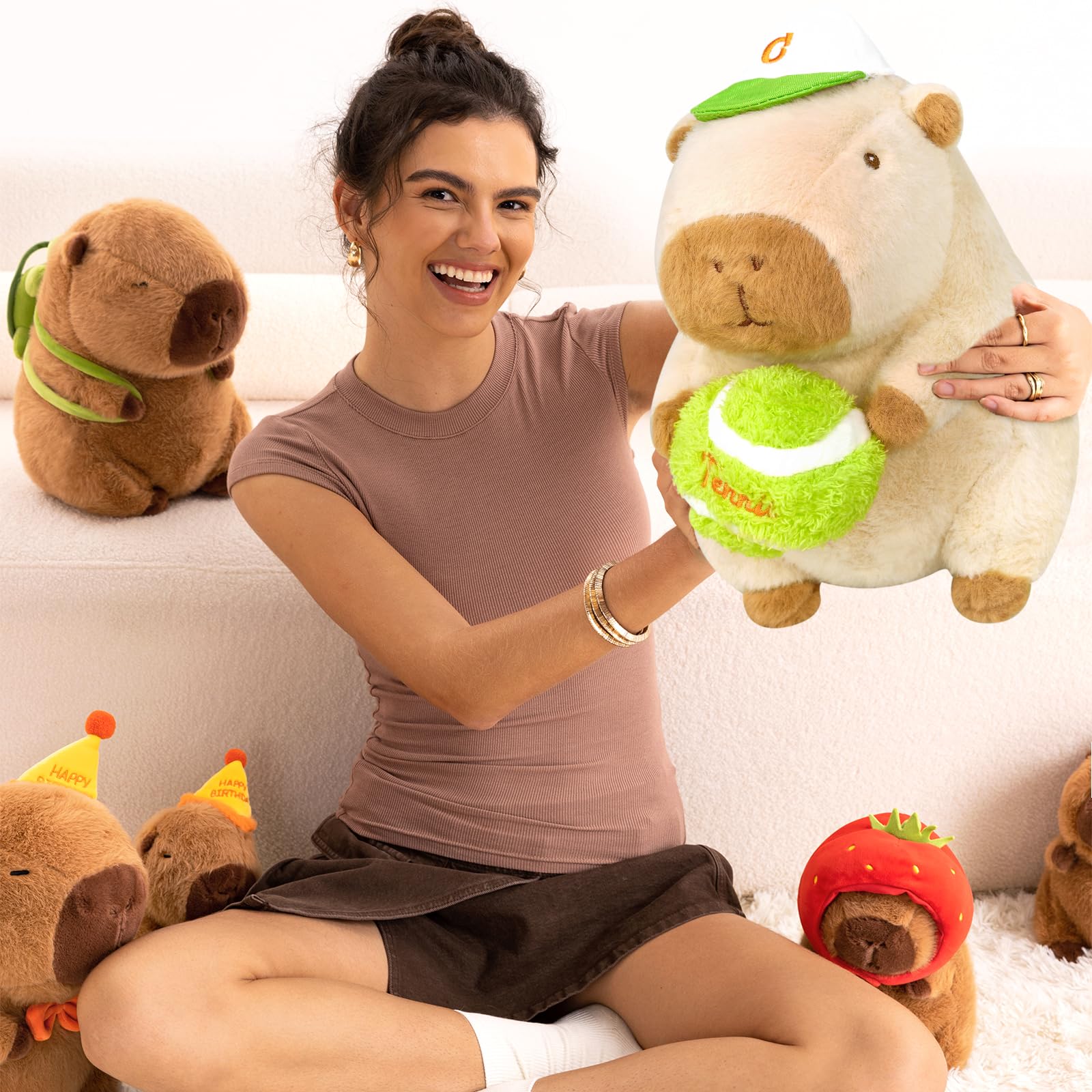 shownicer Peluche Capibara, peluche animale di stoffa Kawaii Capibara, cuscino in peluche, giocattolo cuscino da lancio, regalo per bambini e bambine dai 3+ anni (Tennis, 25 cm)