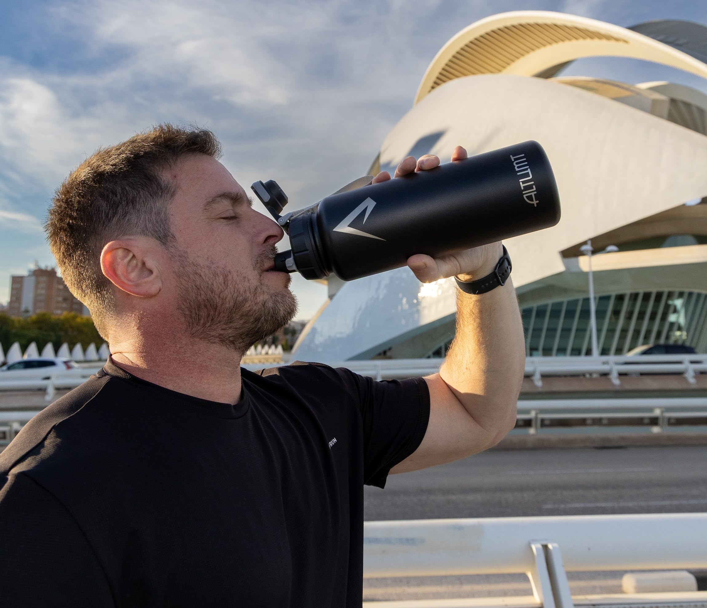 Botella Termica ALTUMT Acero Inoxidable 1200ml Termo Deportivo con Tapa Segura Antifugas Mantiene Frio 24h Calor 12h Reutilizable Sin BPA cantimplora Negro
