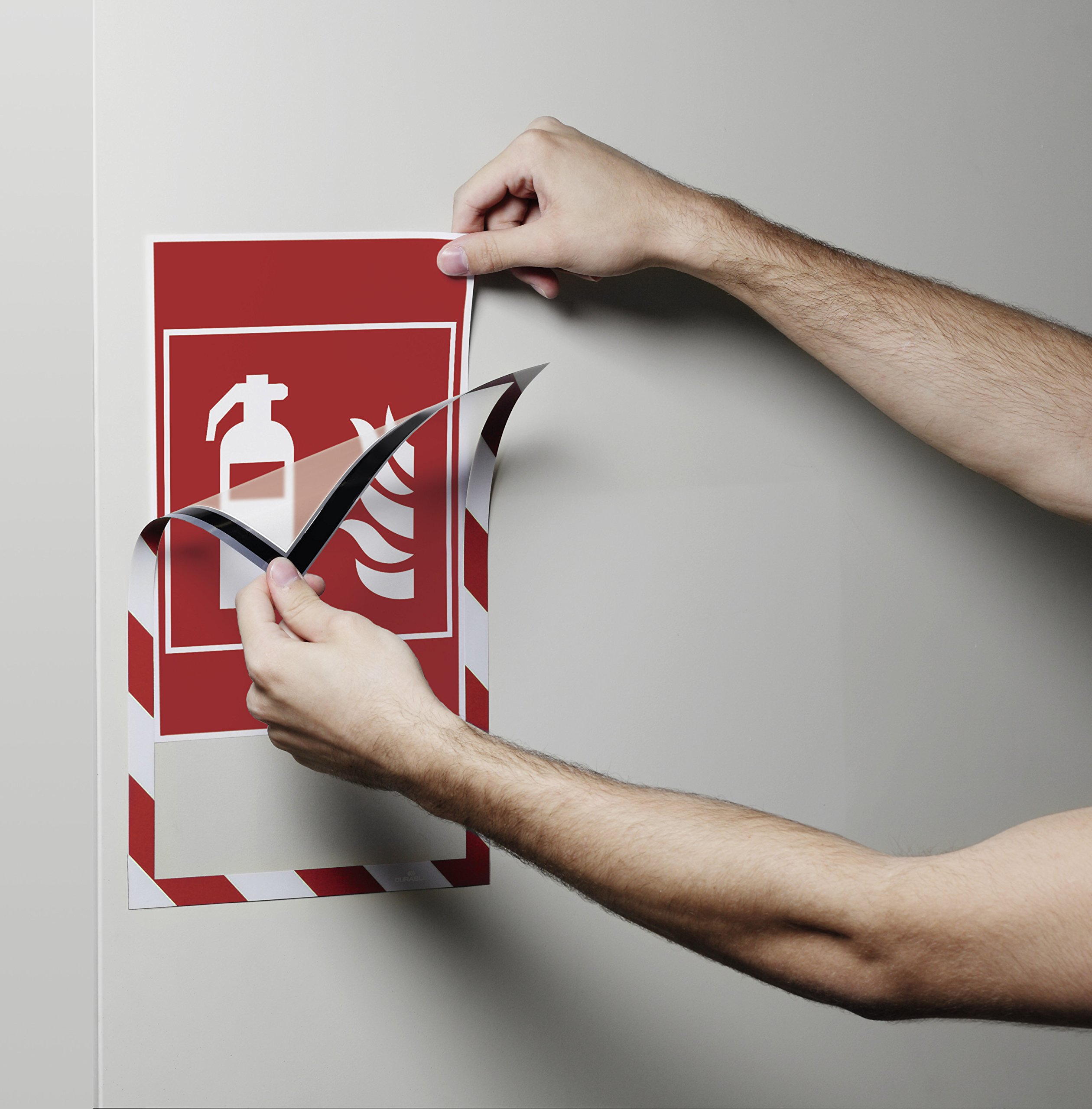 Durable 4945132 Duraframe Magnetic Security, Cornice Espositiva Magnetica per la Segnaletica di Sicurezza, Formato A4, Confezione da 5 Pezzi, Rosso/Bianco