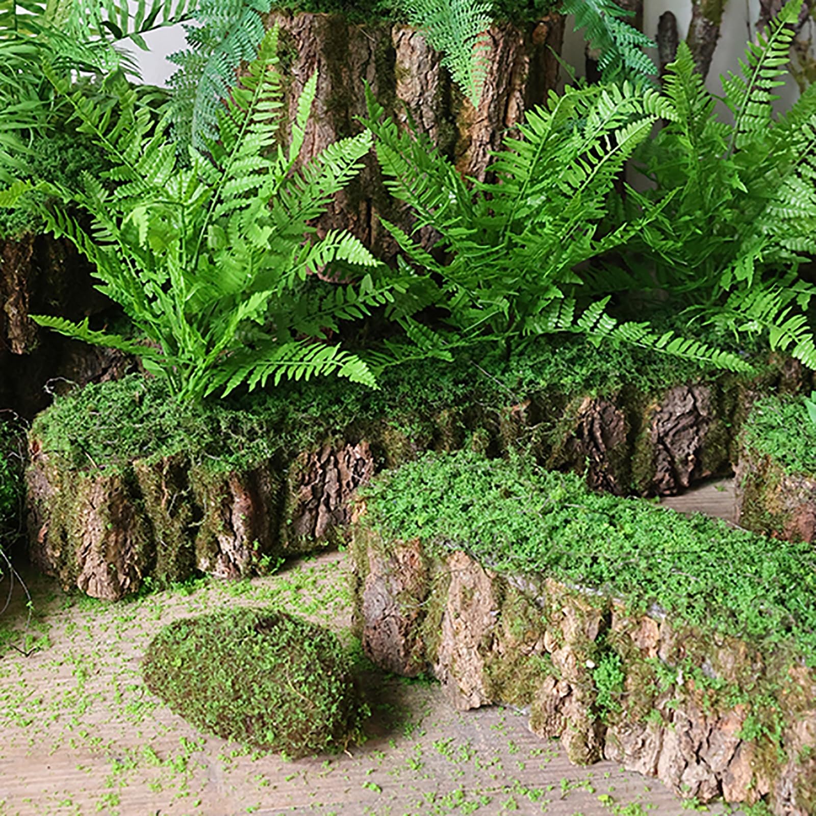 Roccia di muschio artificiale fatta a mano con texture realistica per composizioni floreali, esposizioni, scene paesaggistiche